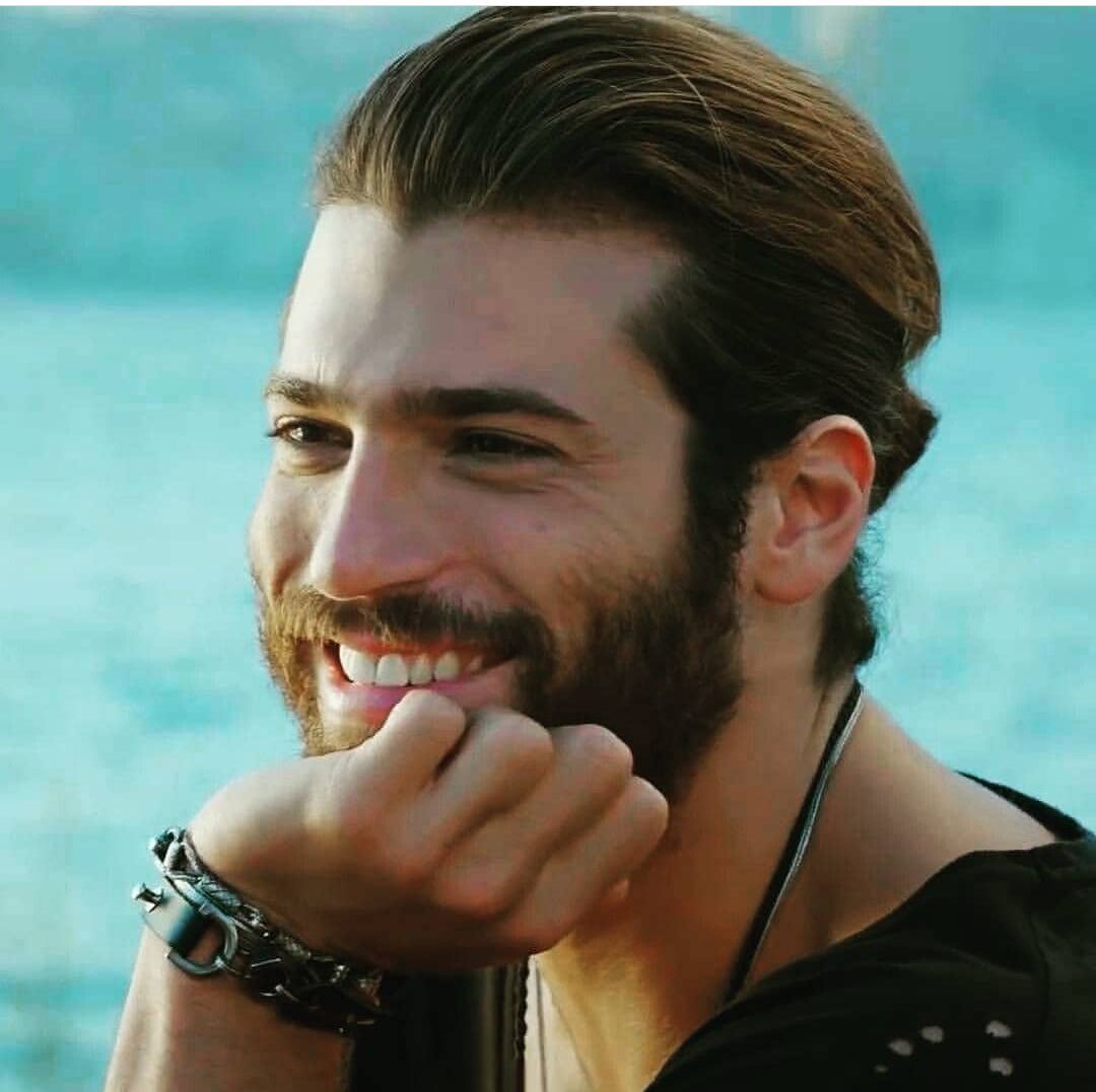 Can Yaman Wallpapers