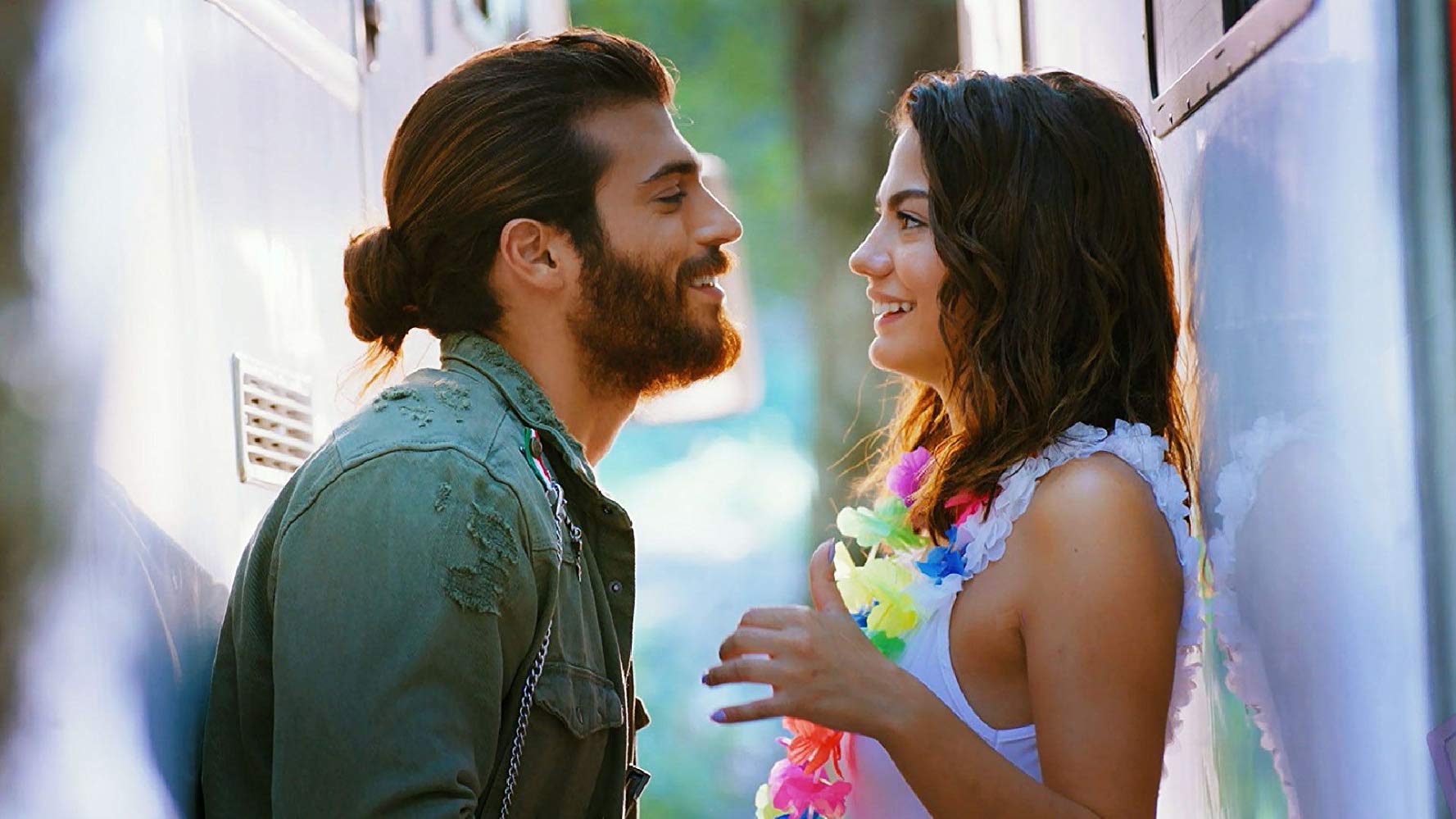 Can Yaman Wallpapers