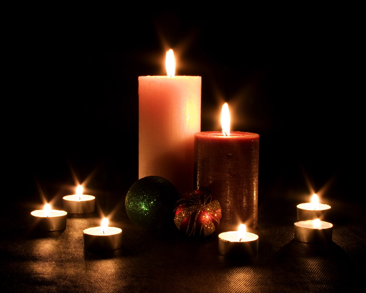 Candles Wallpapers