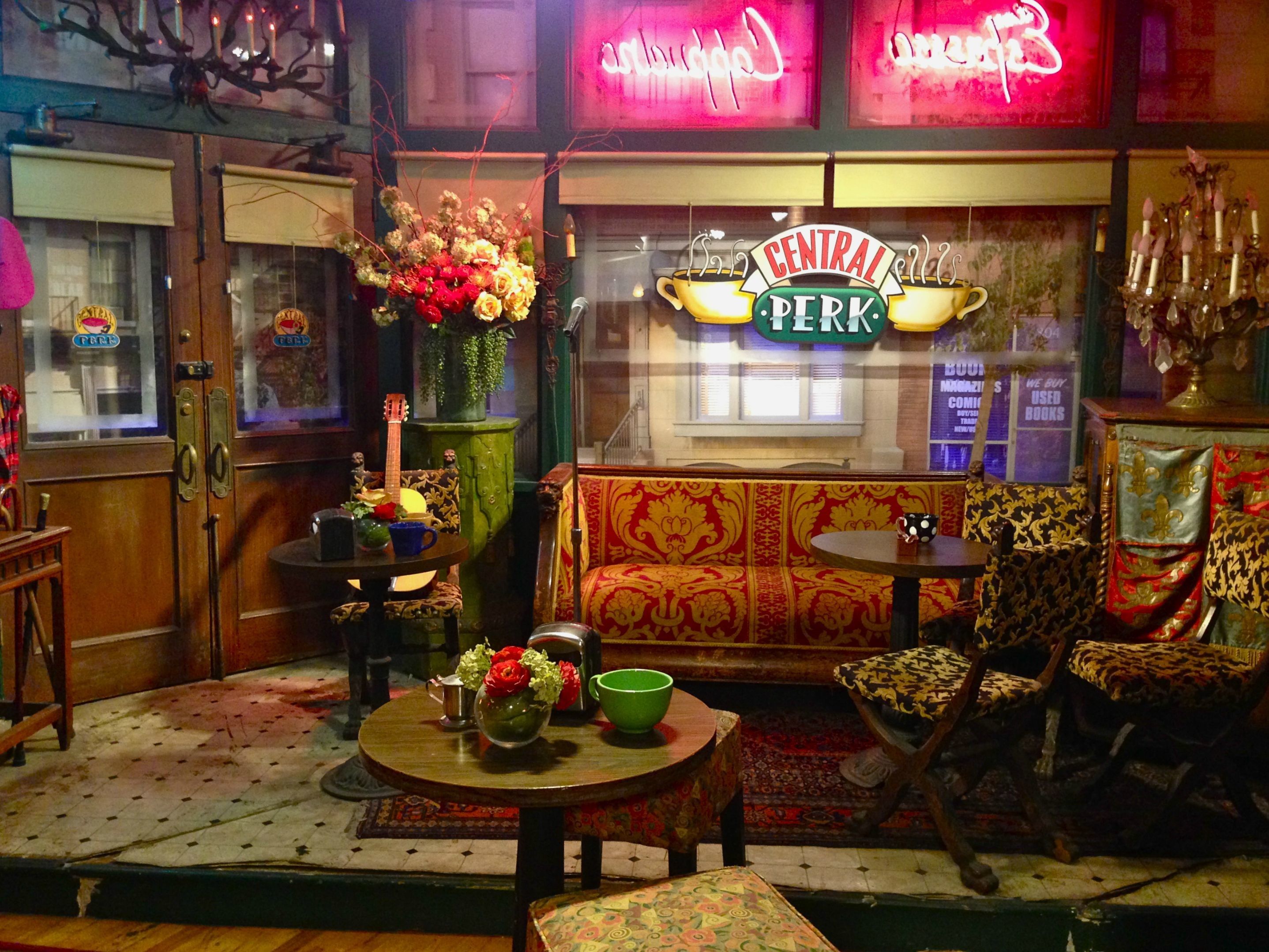 Central Perk Wallpapers