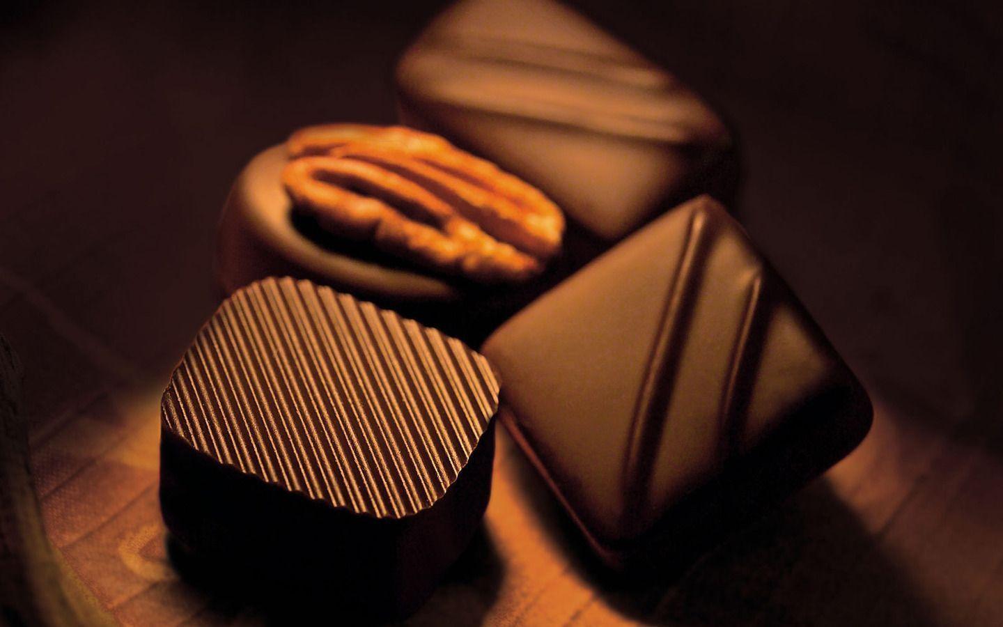 Chocolates Wallpapers