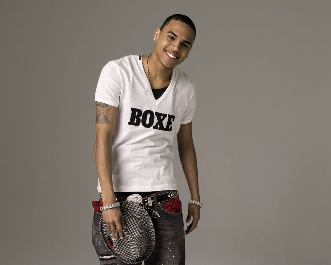 Chris Brown Graffiti Torrent Wallpapers