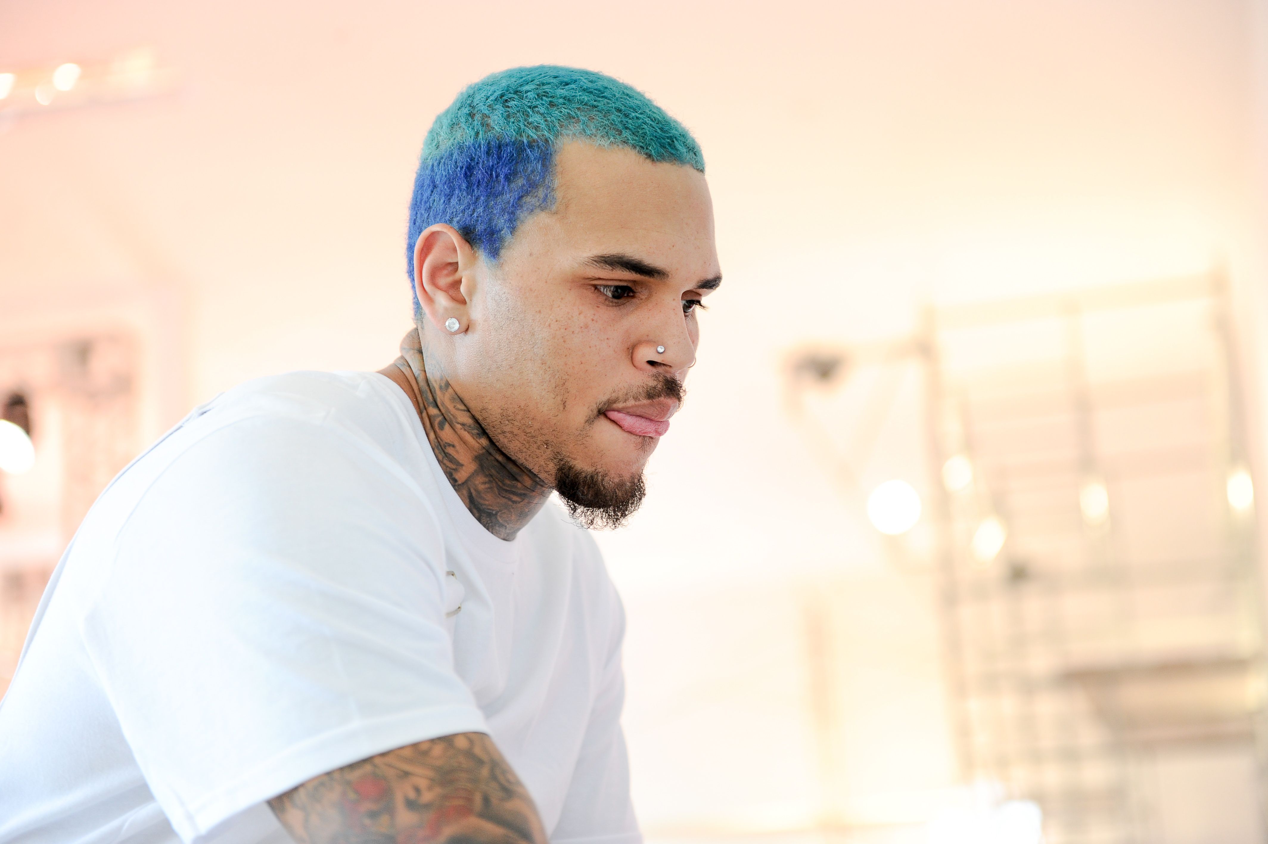 Chris Brown Graffiti Torrent Wallpapers