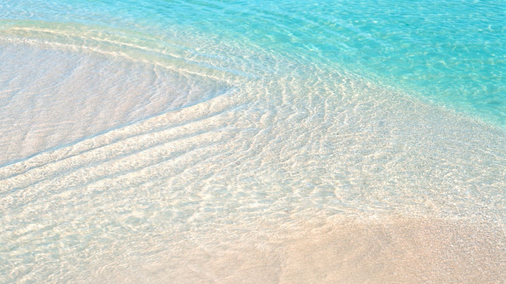 Clear Water Wallpapers