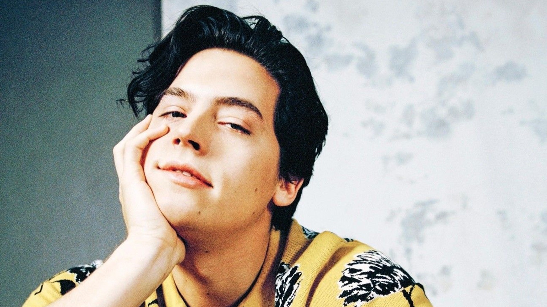 Cole Sprouse Wallpapers