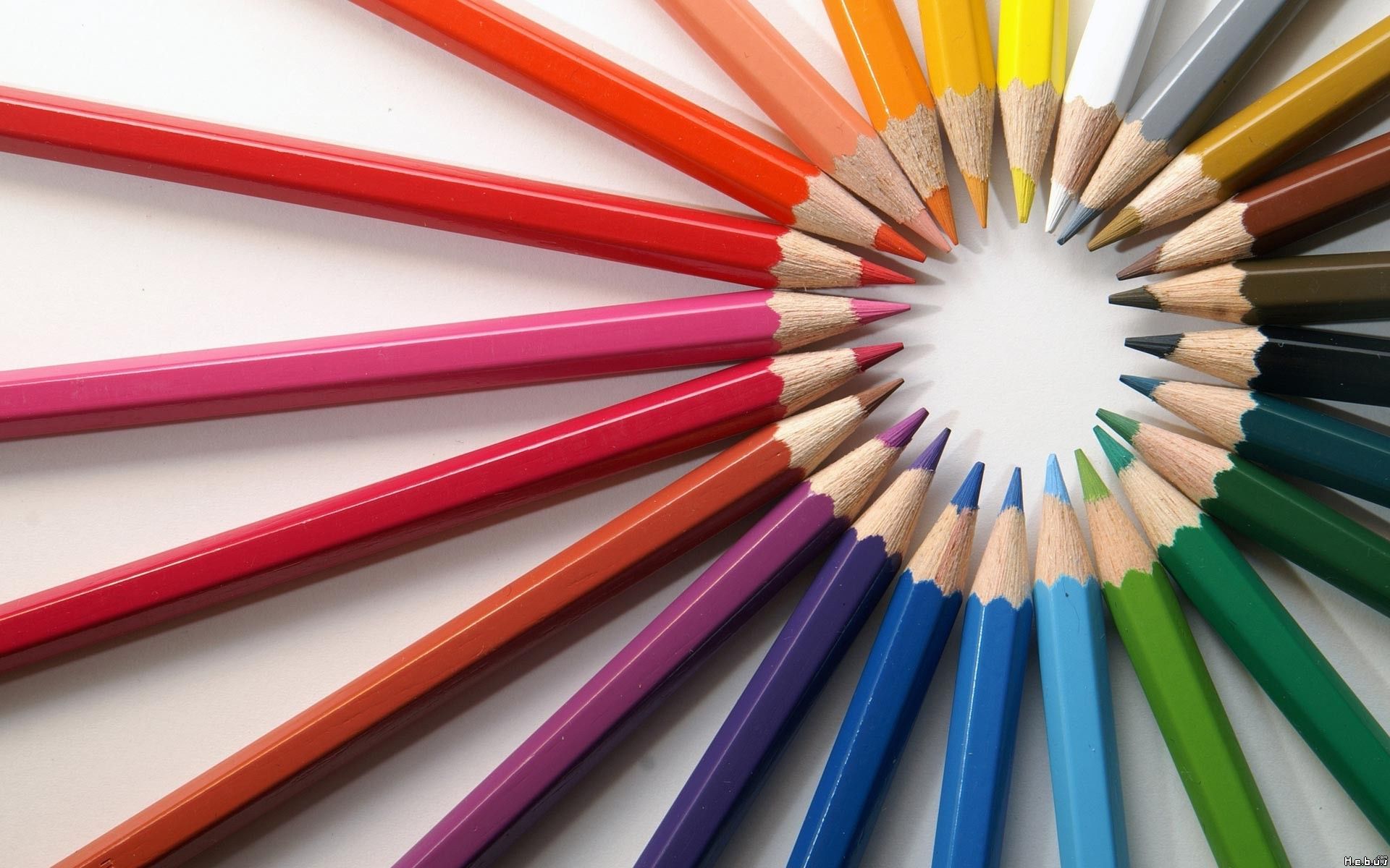 Color Pencils Wallpapers