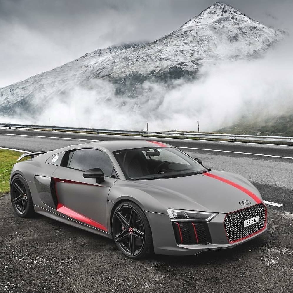 Custom Audi R8 Wallpapers