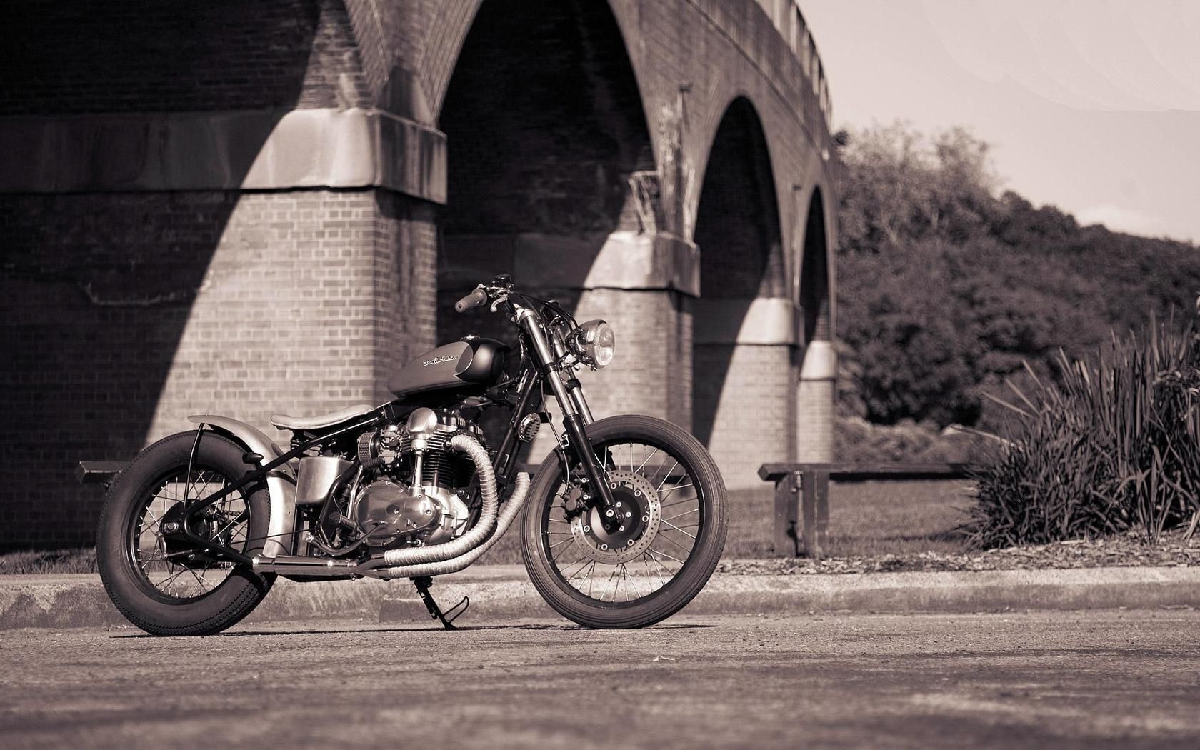 Custom Bobber Wallpapers