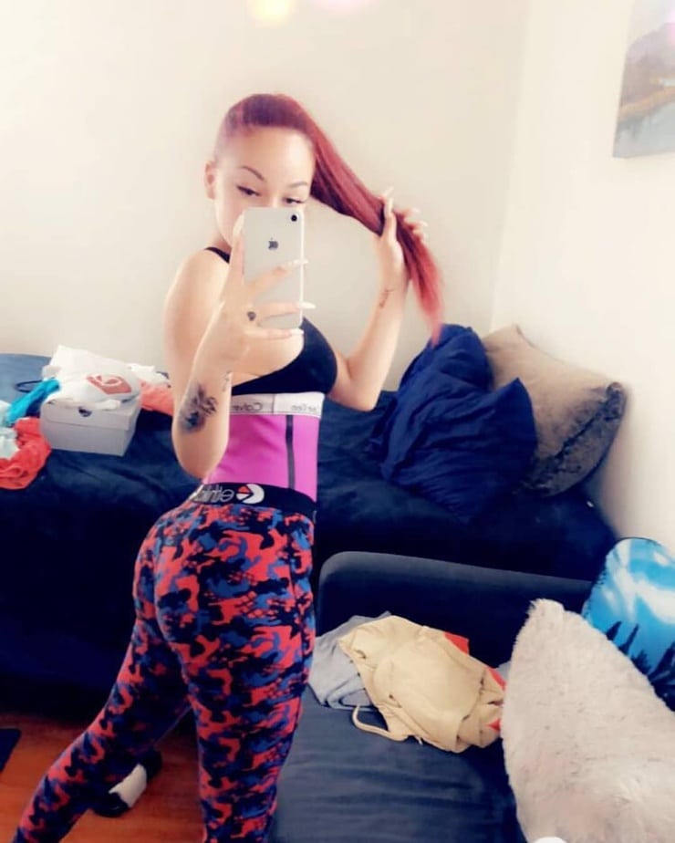 Danielle Bregoli Yoga Pants Wallpapers