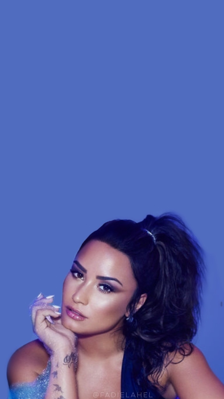 Demi Lovato Iphone Wallpapers