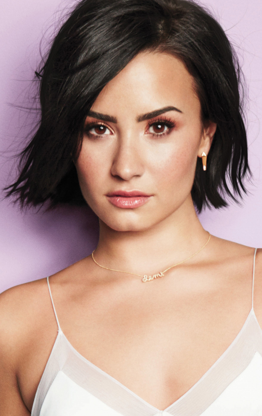 Demi Lovato Iphone Wallpapers