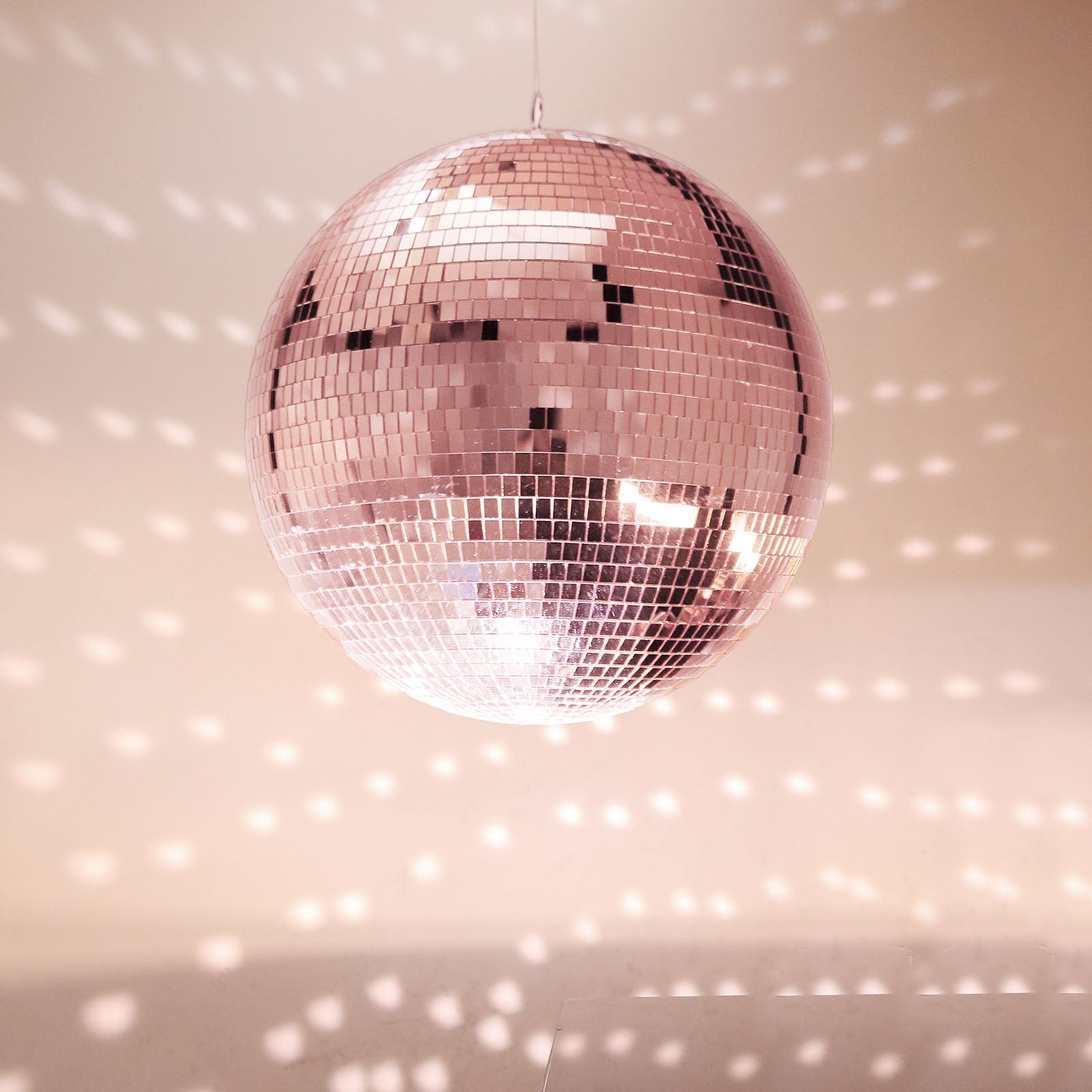 Disco Ball Aesthetic Wallpapers