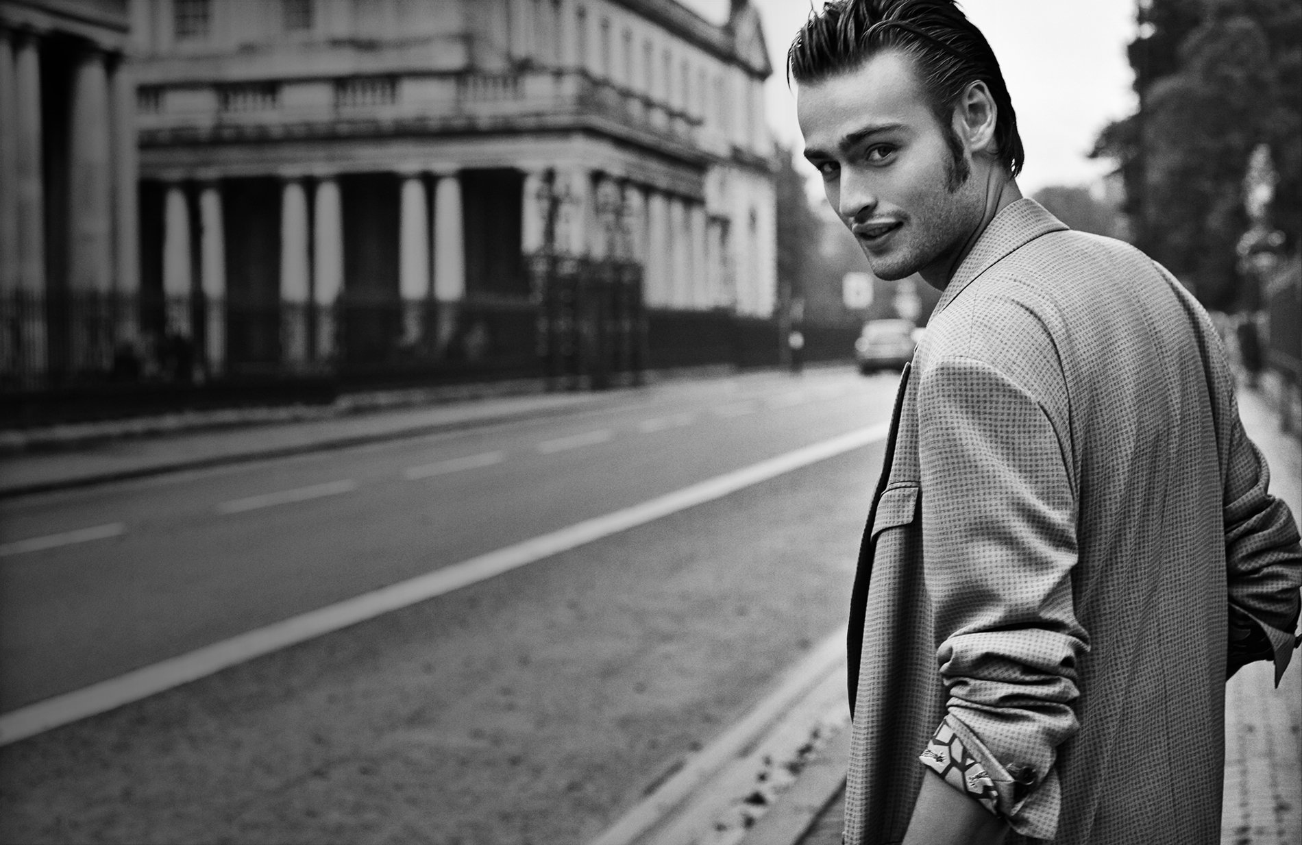 Douglas Booth Shirtless Wallpapers