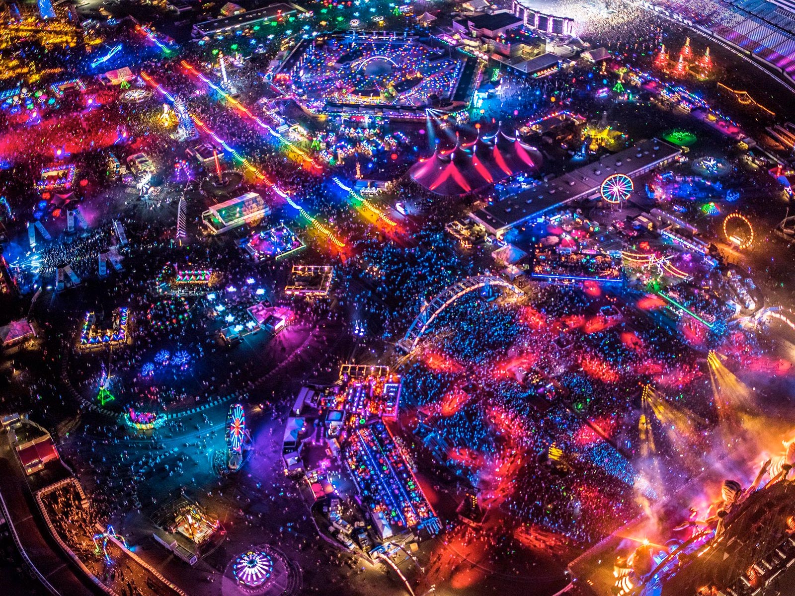 Edc Wallpapers