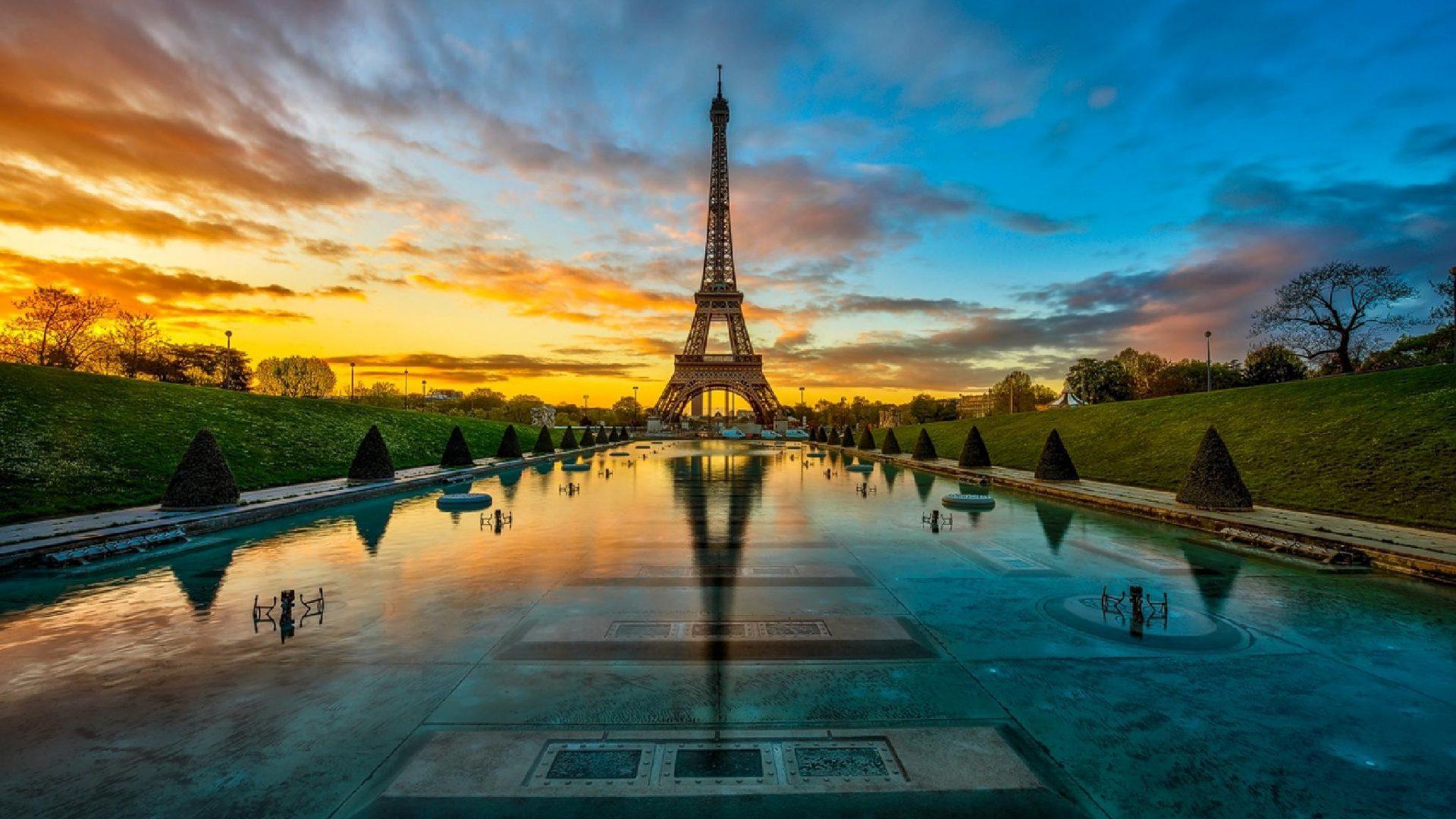 Eiffel Tower Sunset Wallpapers