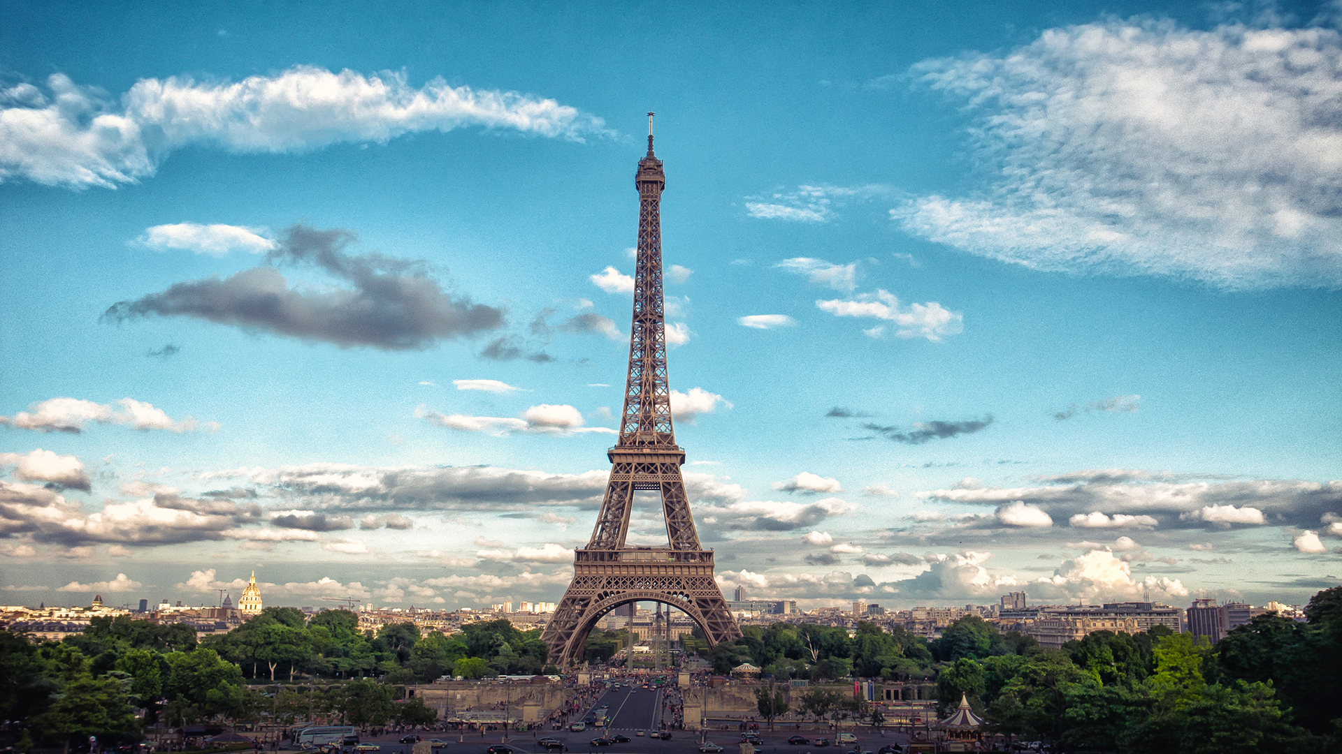 Eiffel Tower Widescreen Wallpapers