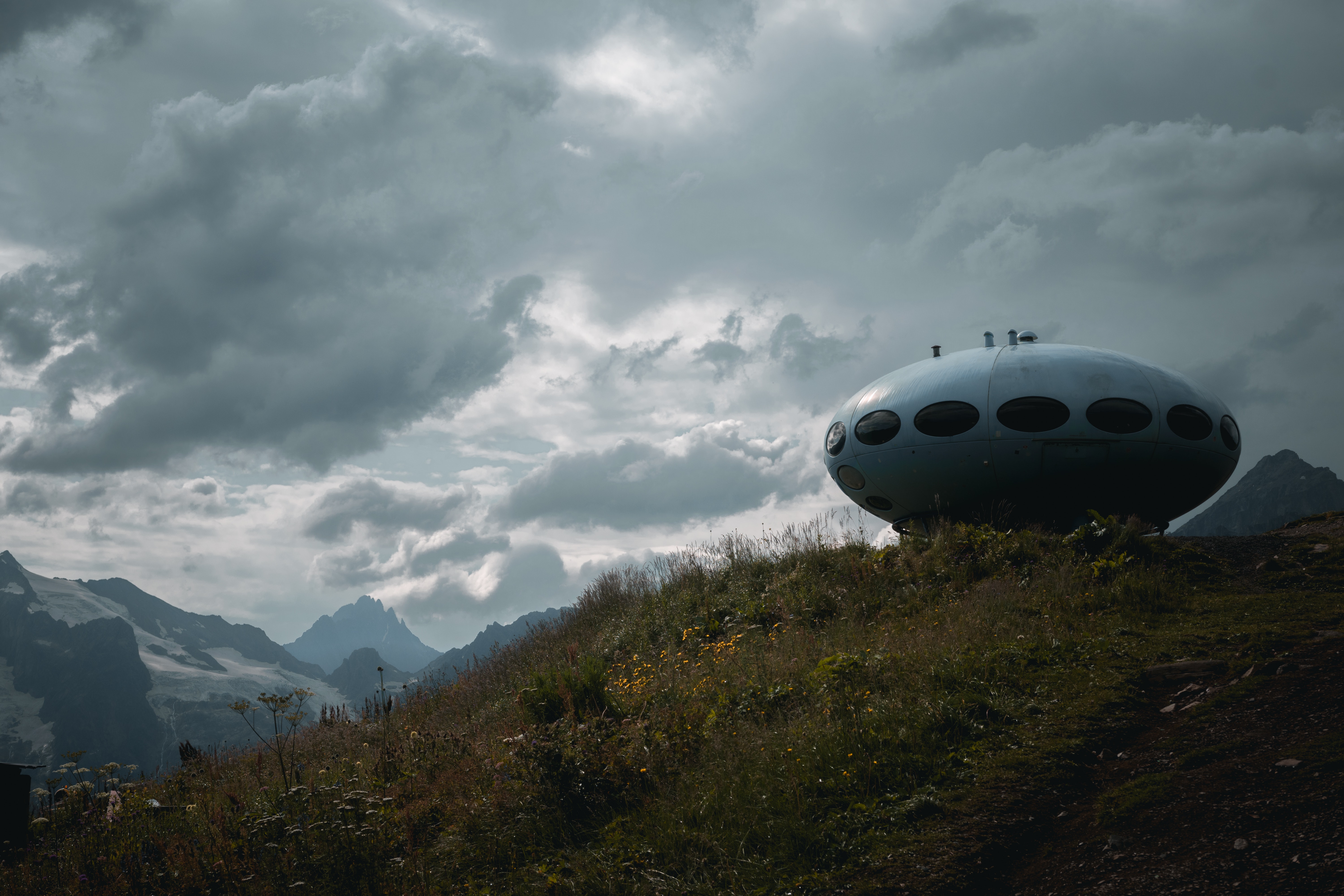 Flying Saucer Wallpapers