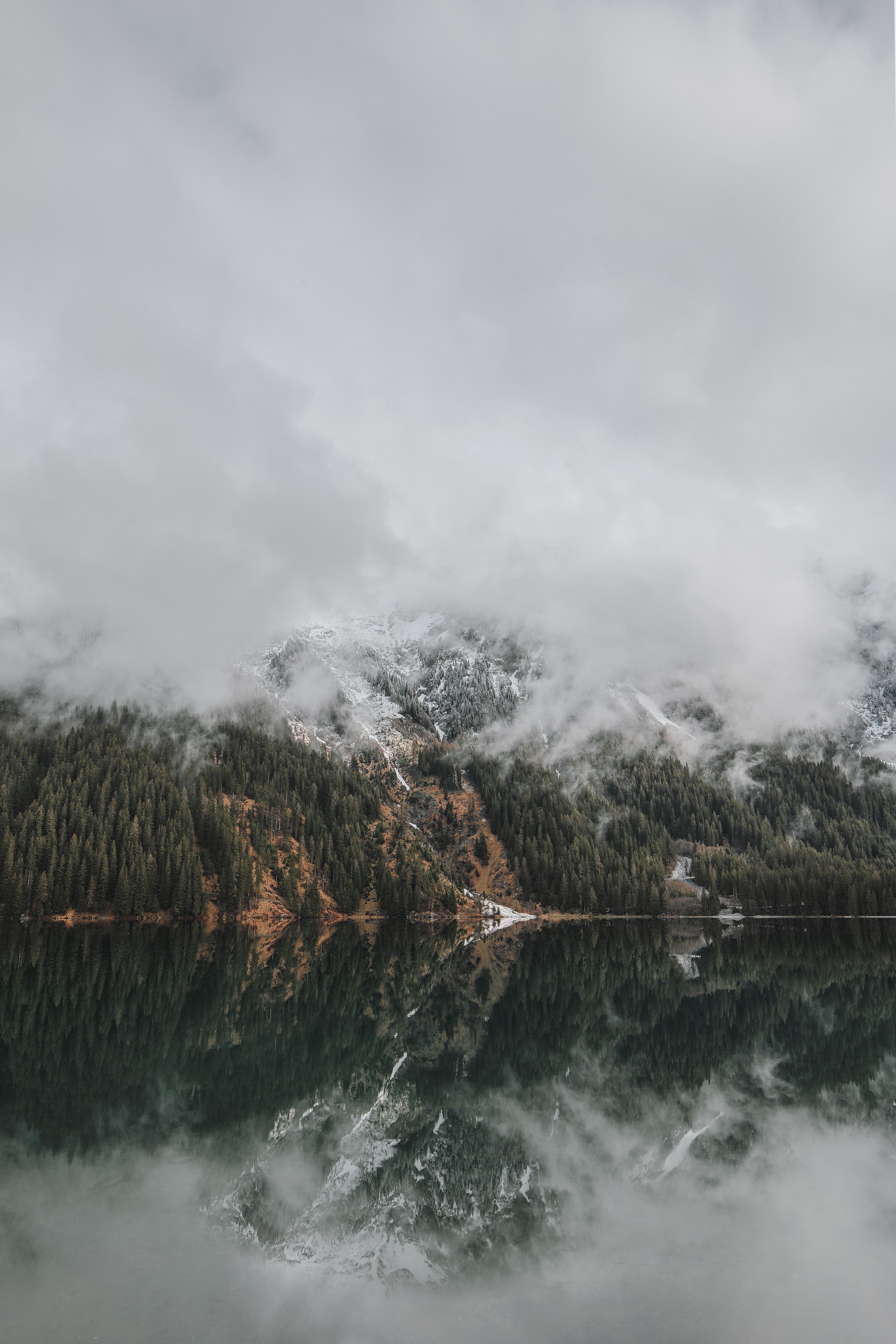 Foggy Lake Wallpapers