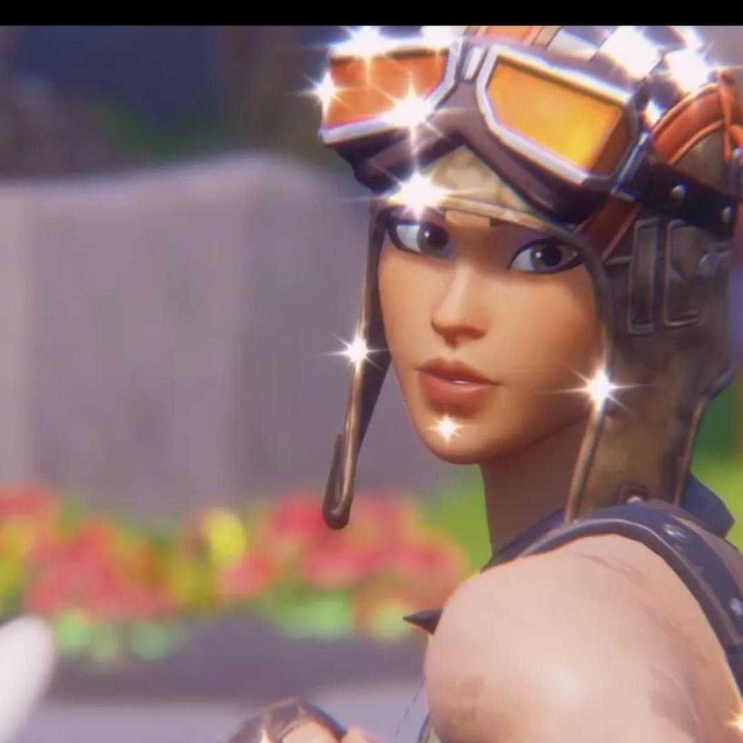 Fortnite Renegade Raider Wallpapers