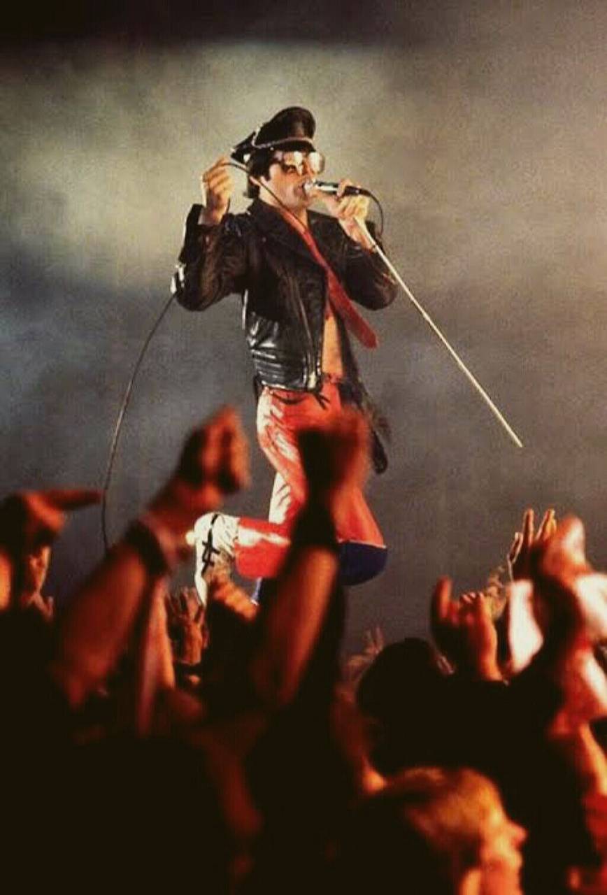 Freddie Mercury Iphone Wallpapers