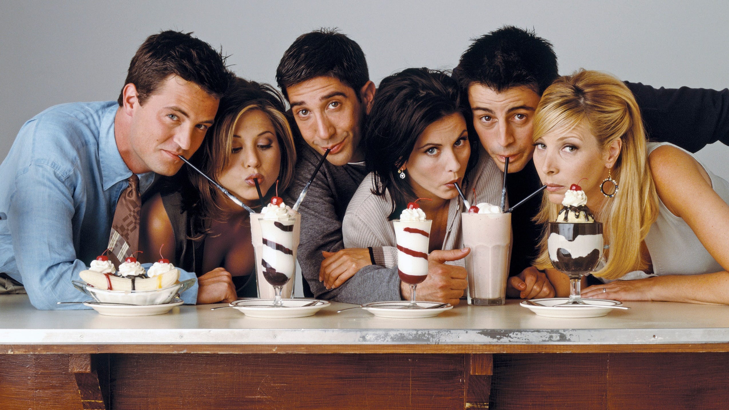 Friends Reunion Download Wallpapers