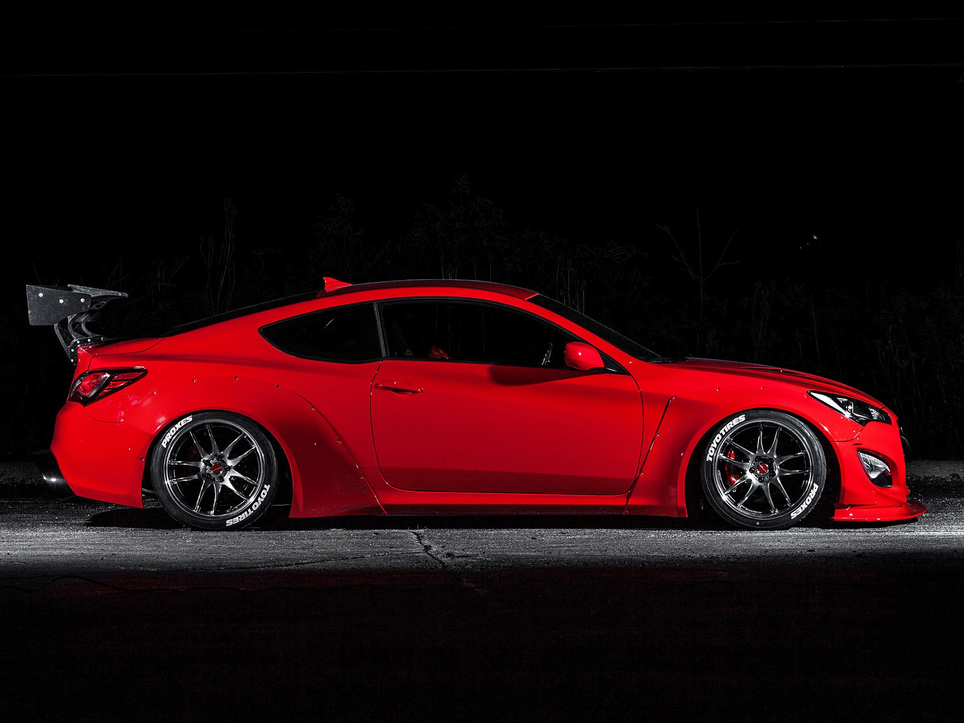 Genesis Coupe Wallpapers