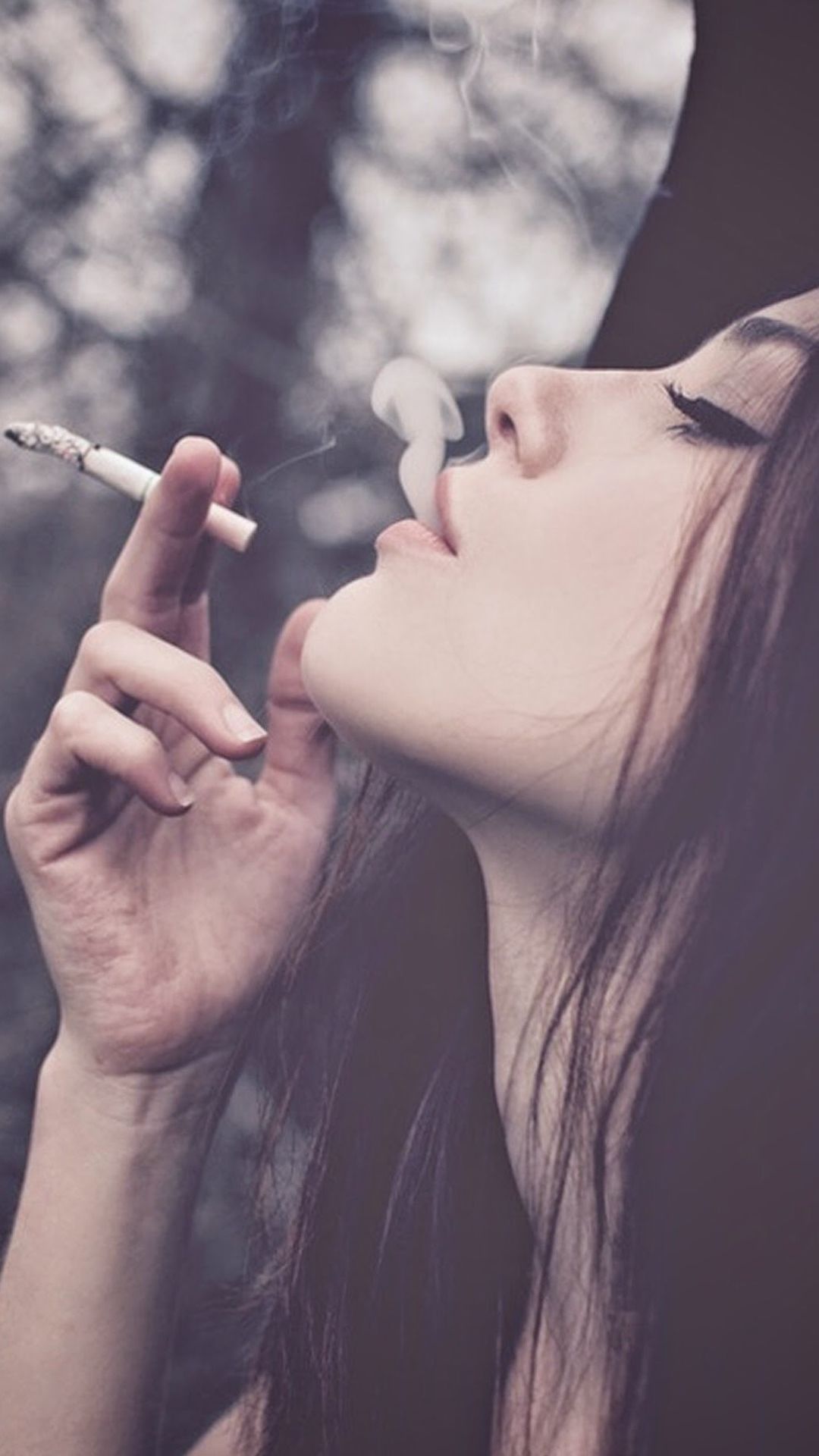 Girl Smoking Wallpapers