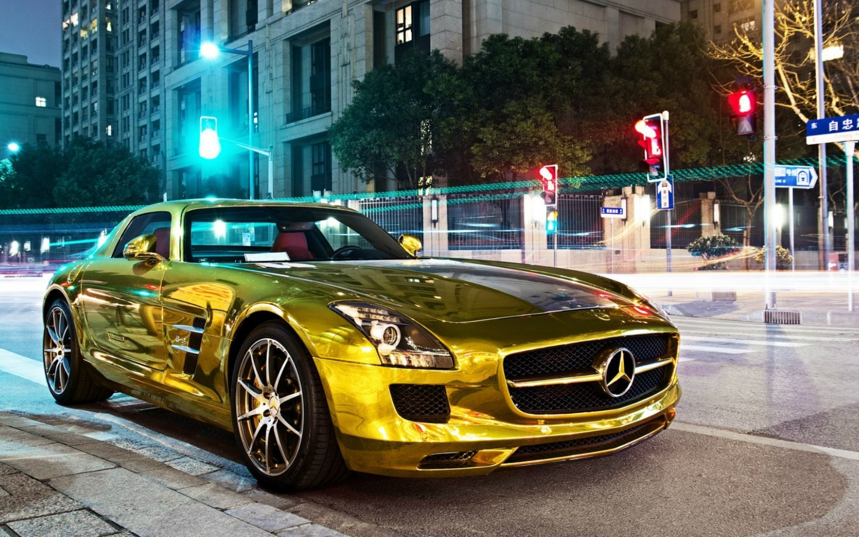 Gold Benz Wallpapers