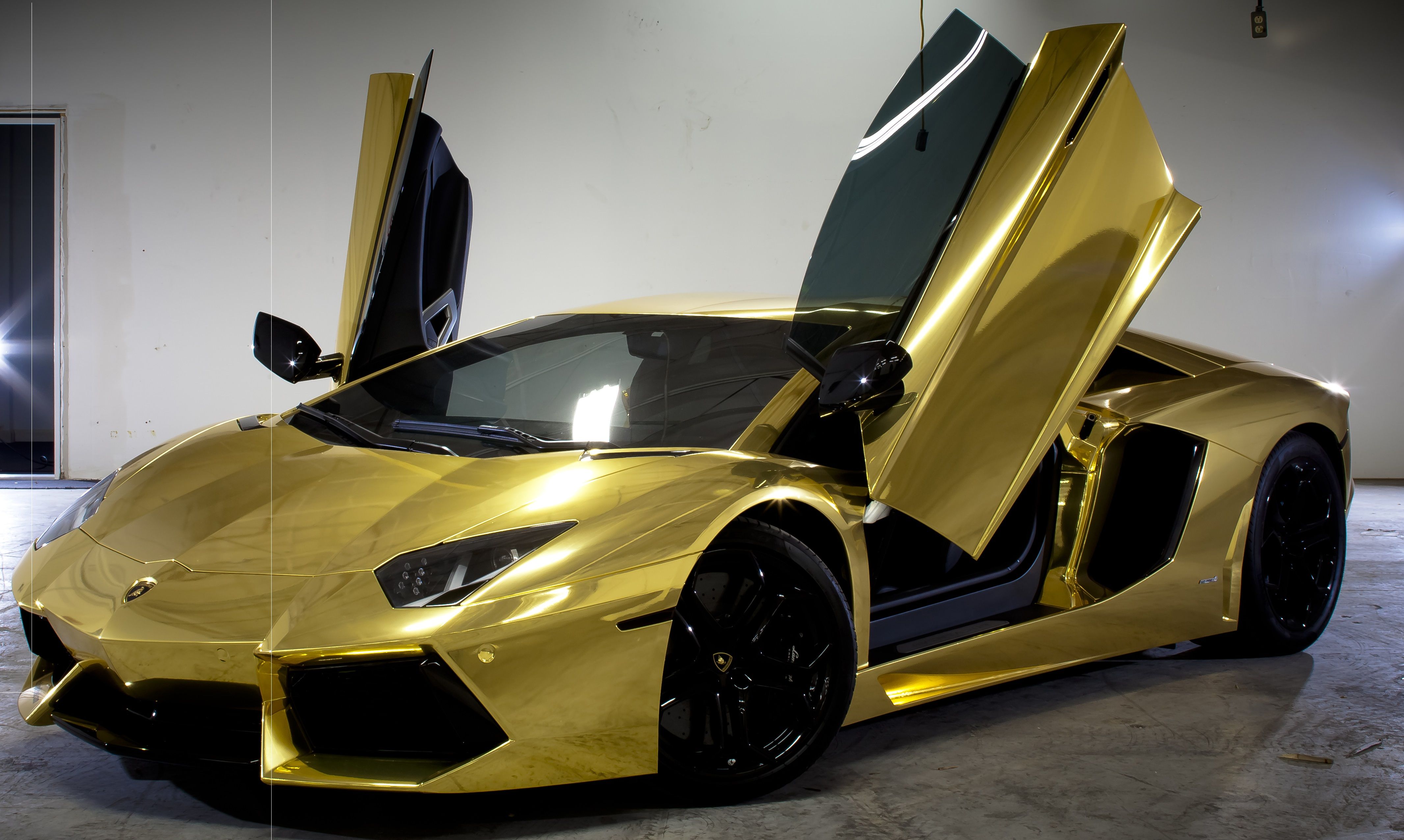 Gold Lamborghini Wallpapers