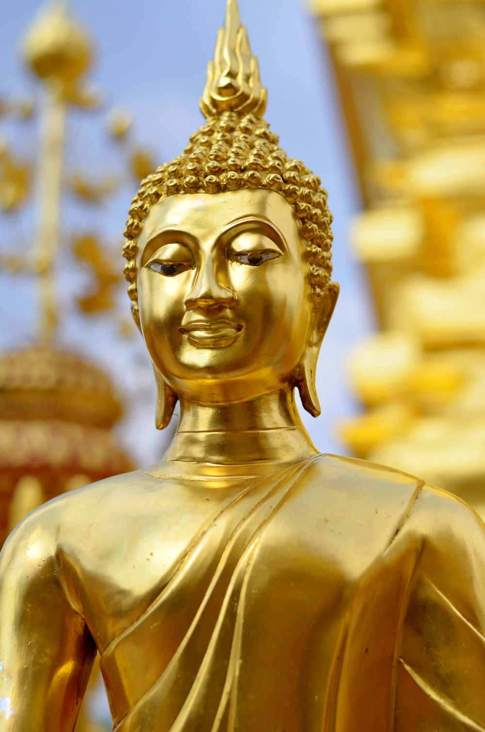 Golden Buddha Wallpapers