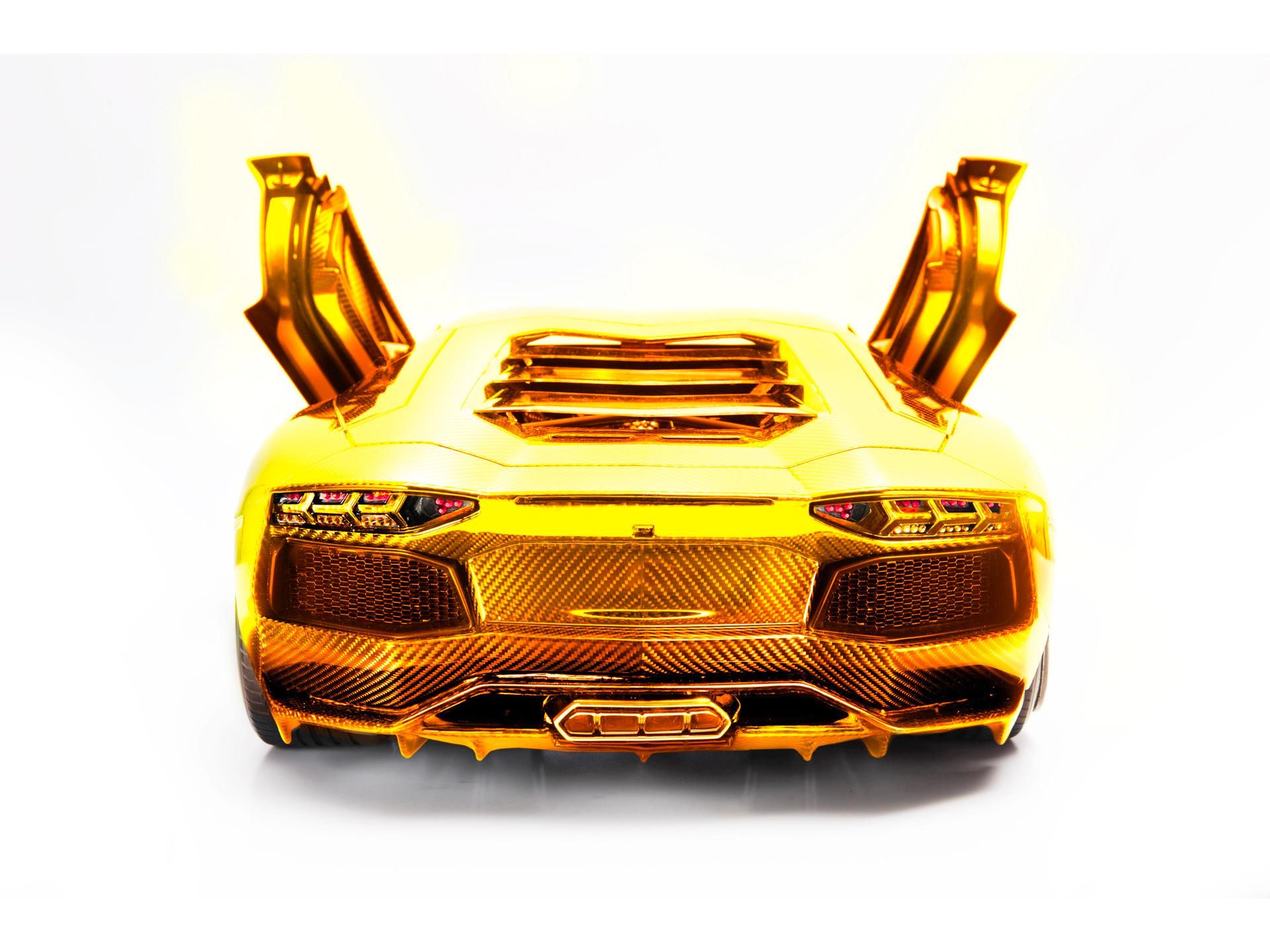 Golden Lamborghini Wallpapers