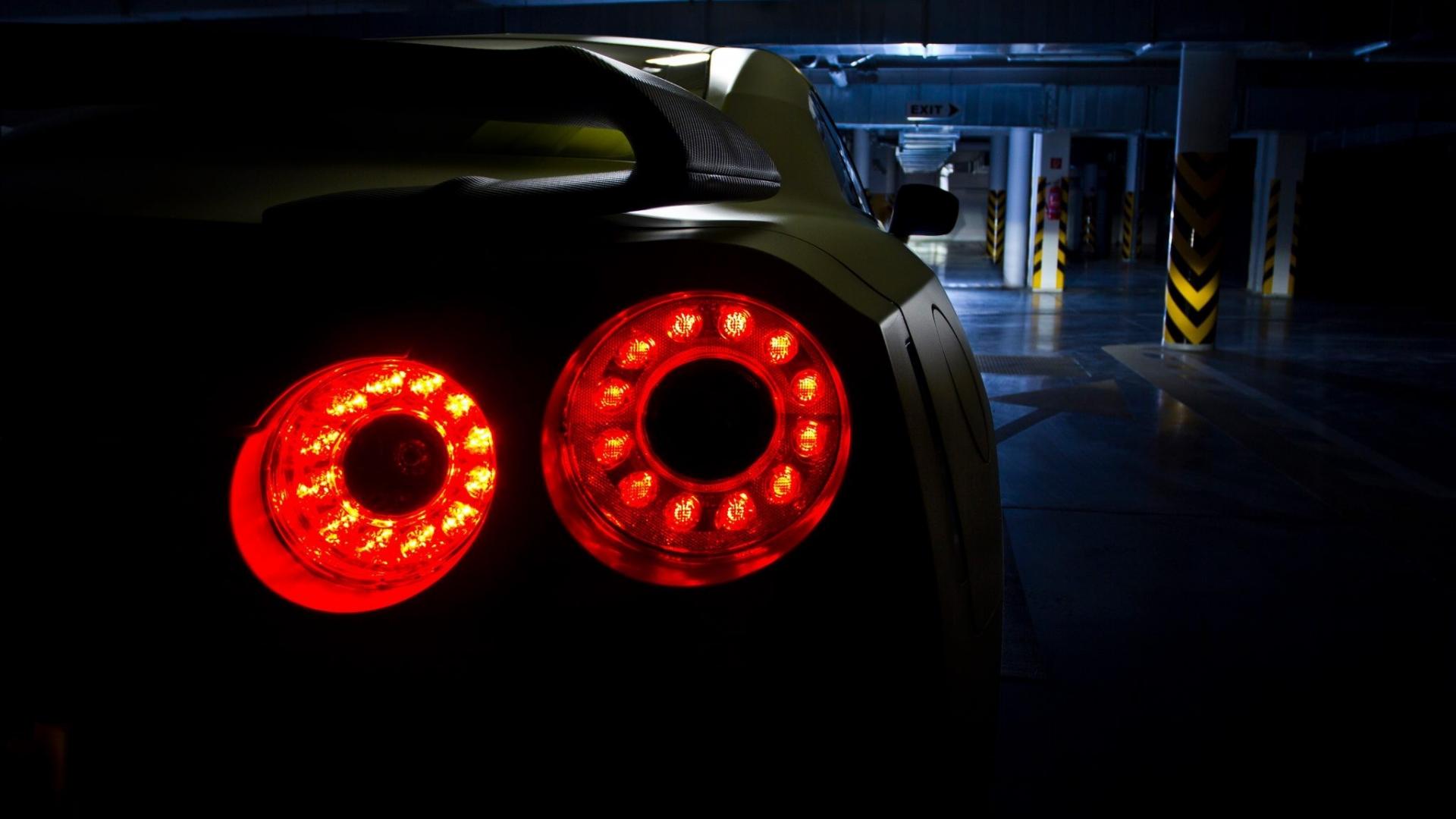 Gtr Tail Lights Wallpapers