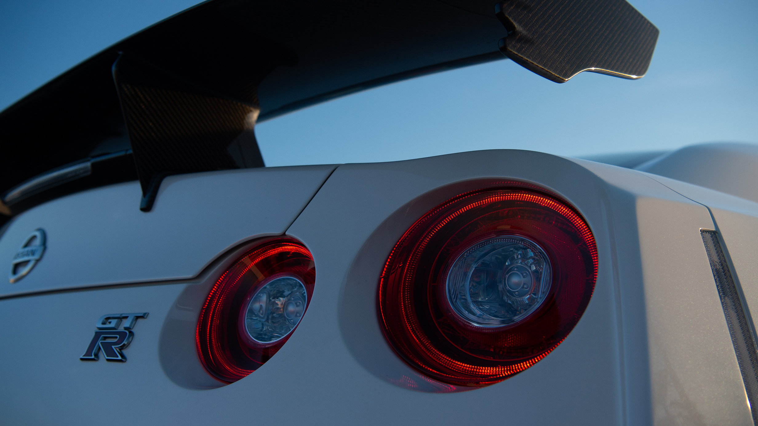 Gtr Tail Lights Wallpapers