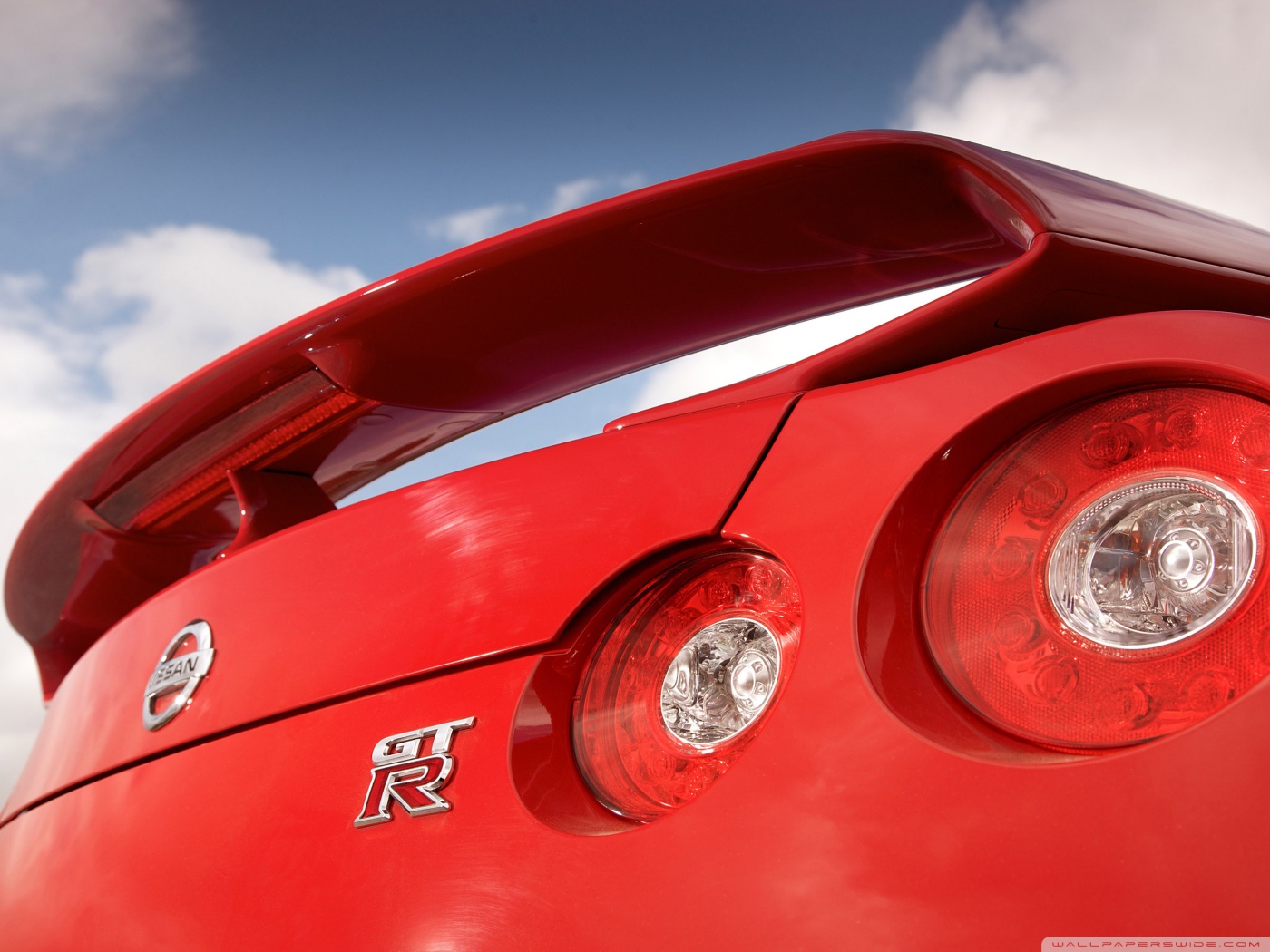 Gtr Tail Lights Wallpapers