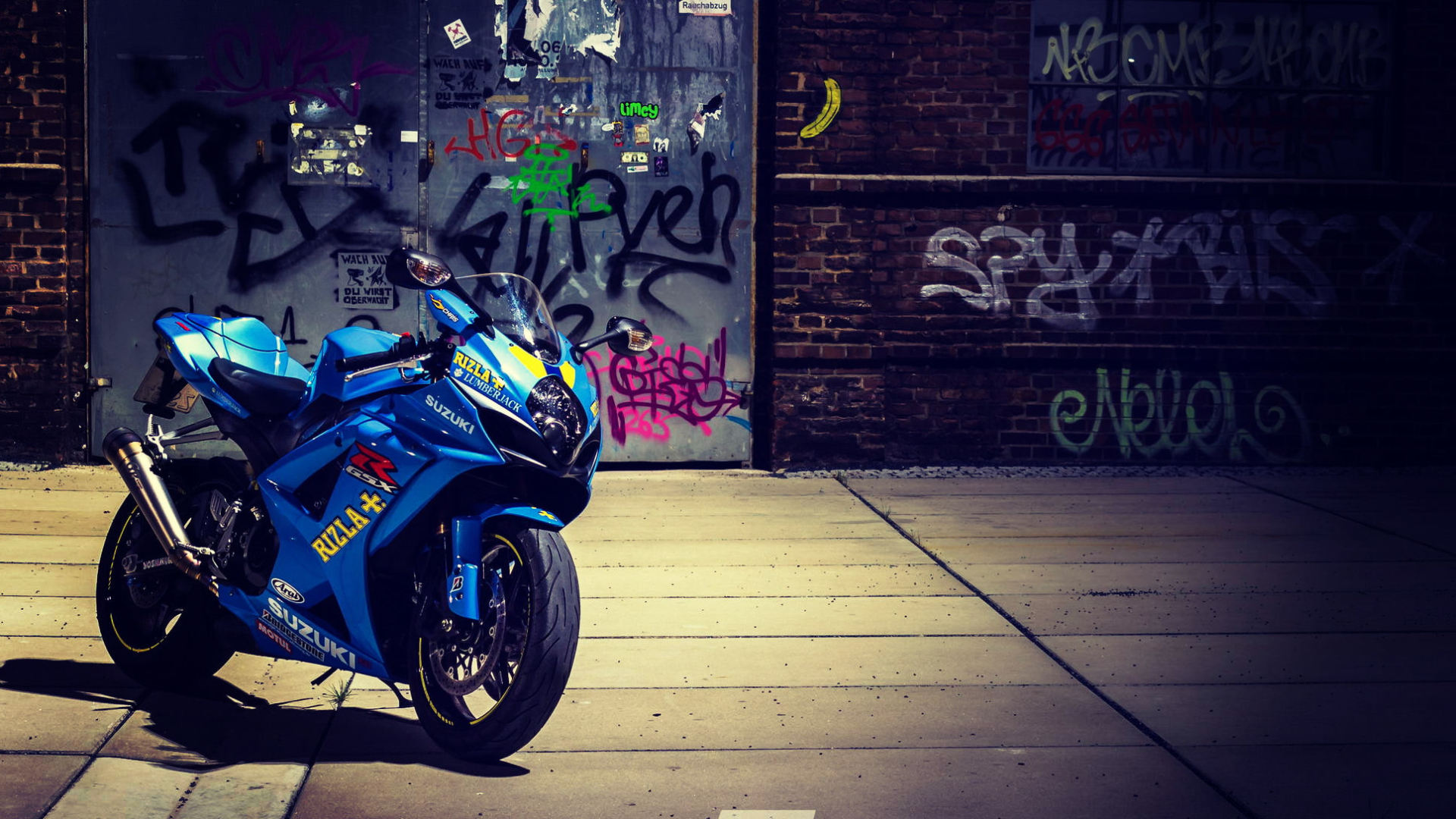 Gxr1000 Wallpapers