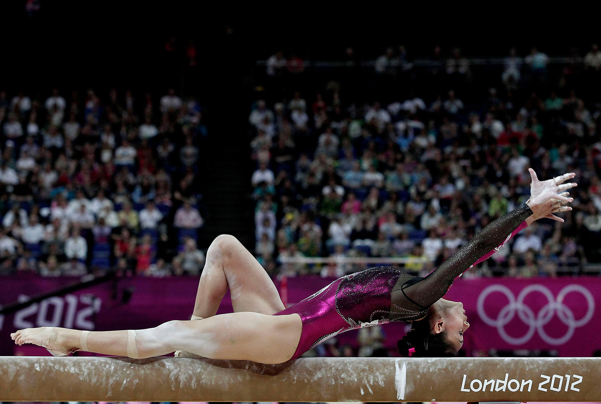 Gymnastics Beam Pictures Wallpapers