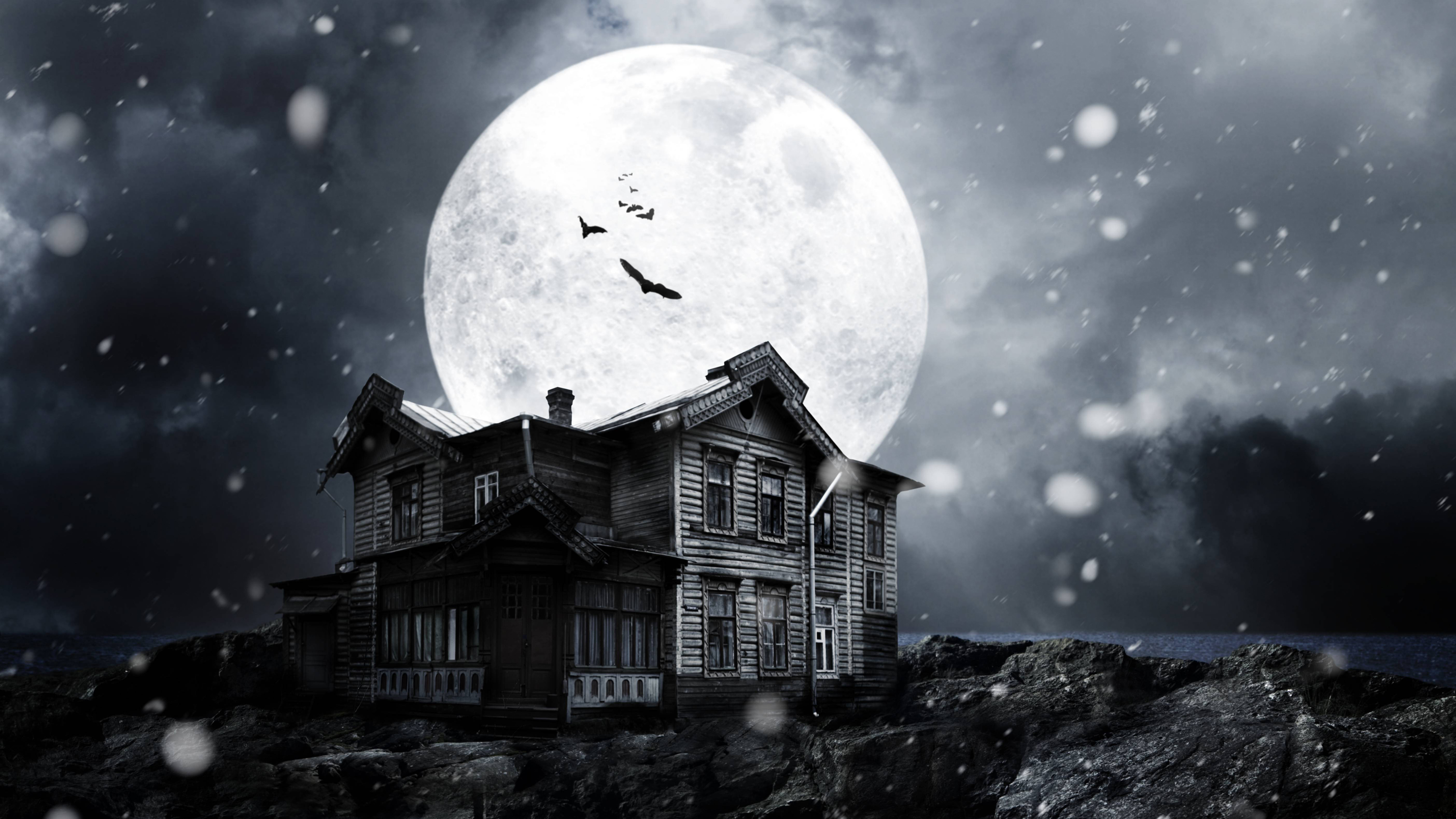 Halloween Scary House Wallpapers