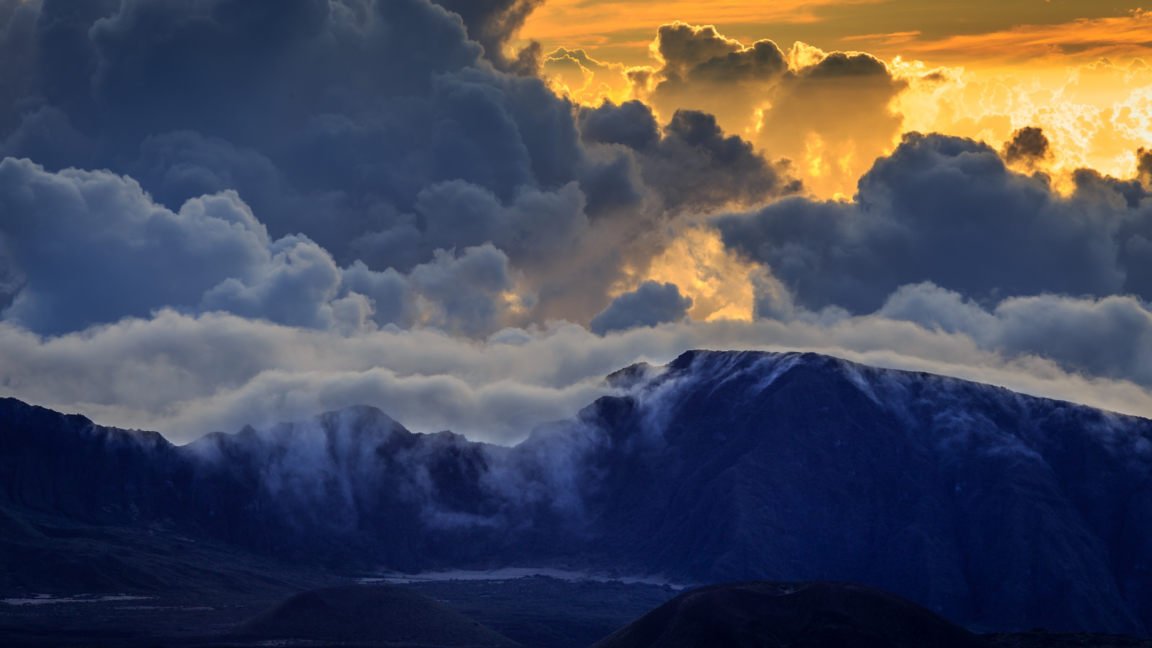 Hawaii Mountains Wallpapers