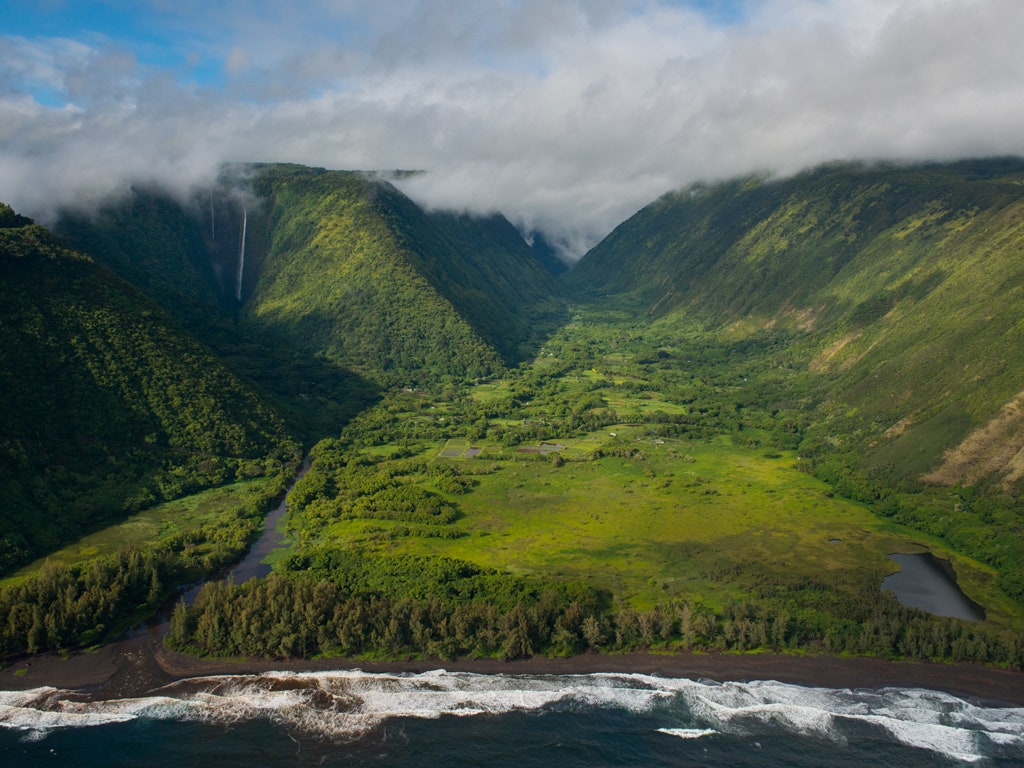 Hawaii Mountains Wallpapers