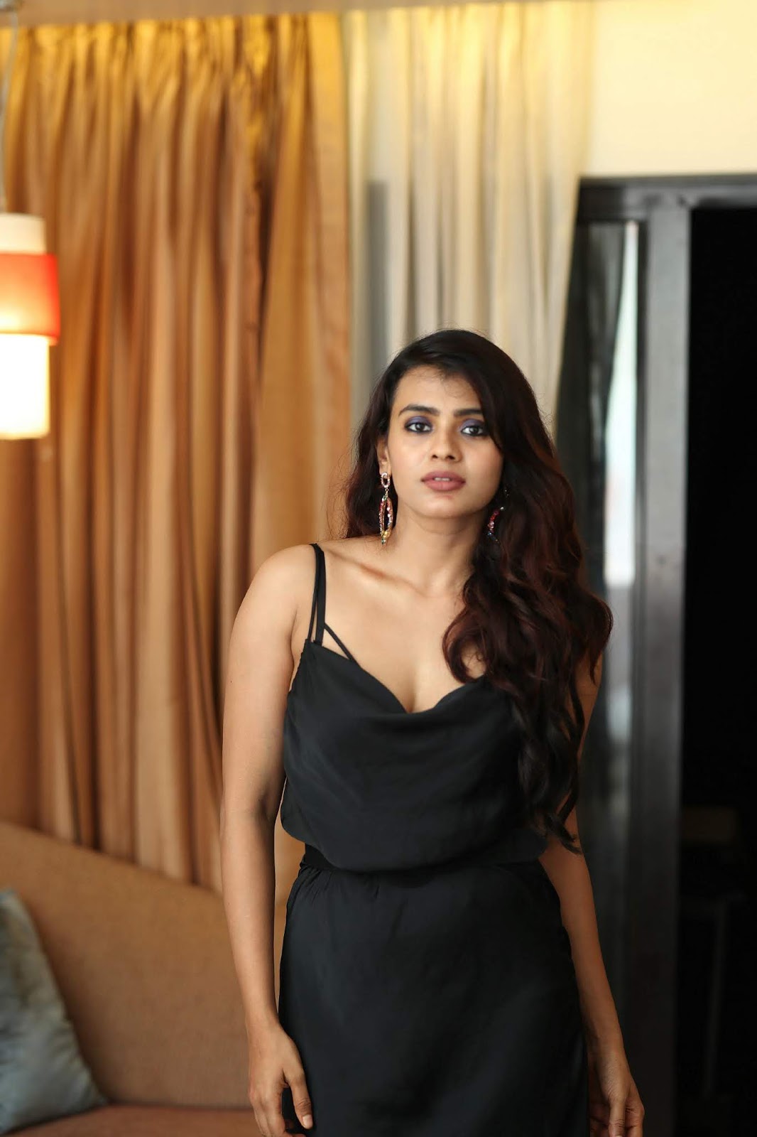 Hebah Patel Hot Wallpapers