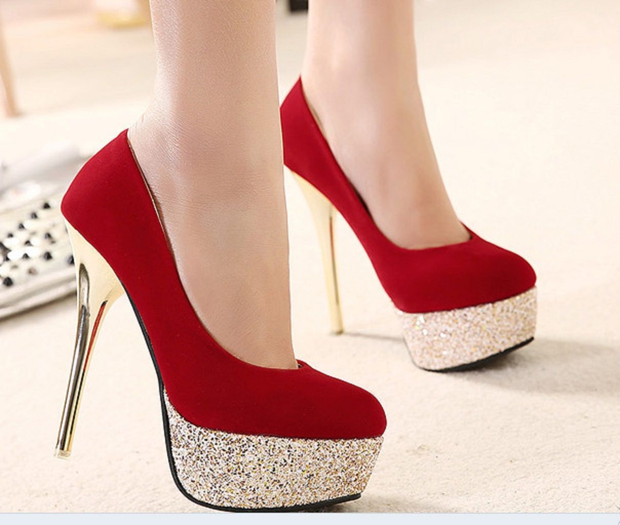 High Heel Shoe Wallpapers