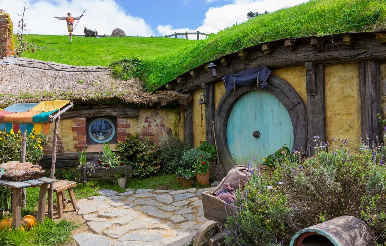 Hobbit Hole Wallpapers