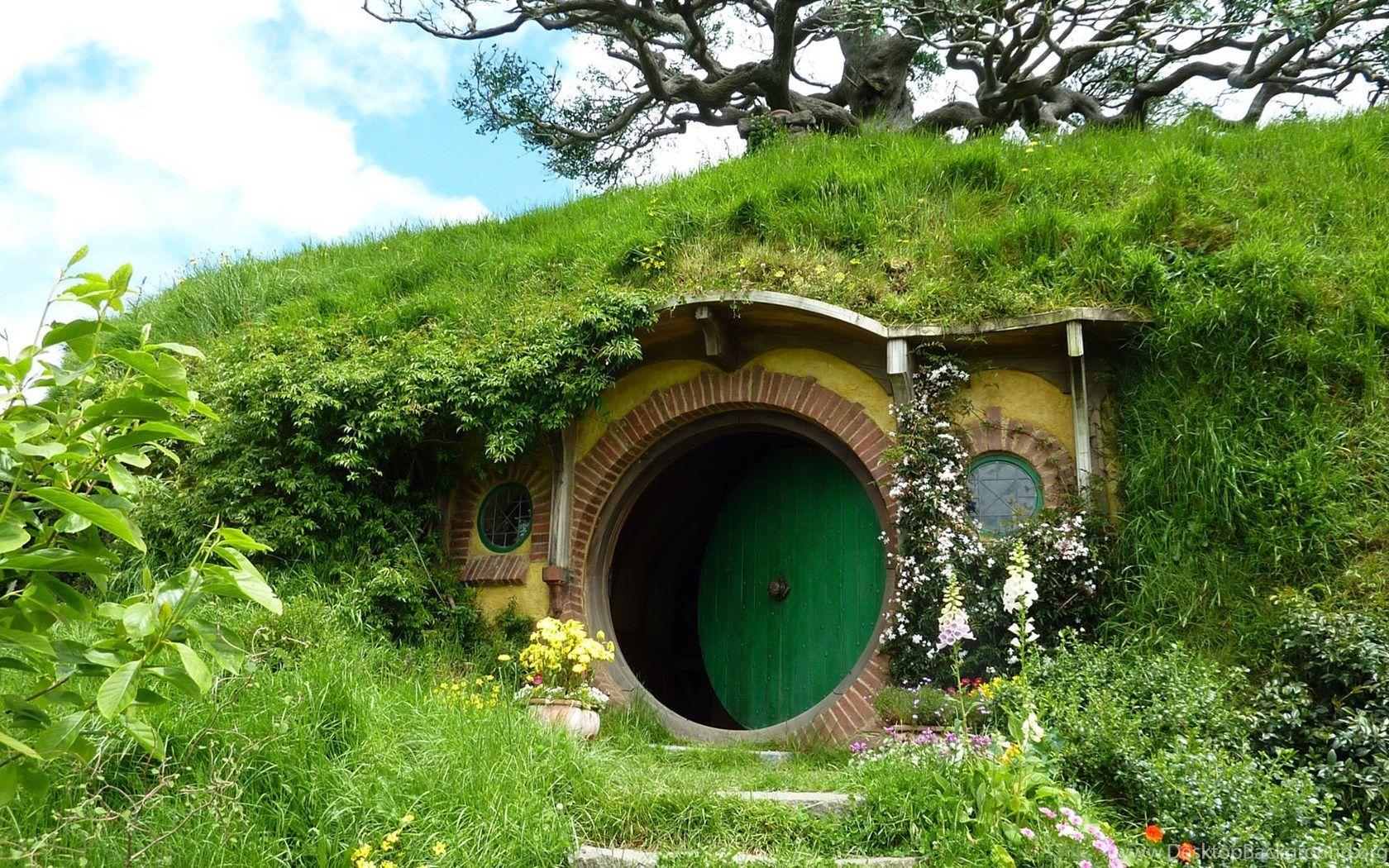 Hobbit Hole Wallpapers