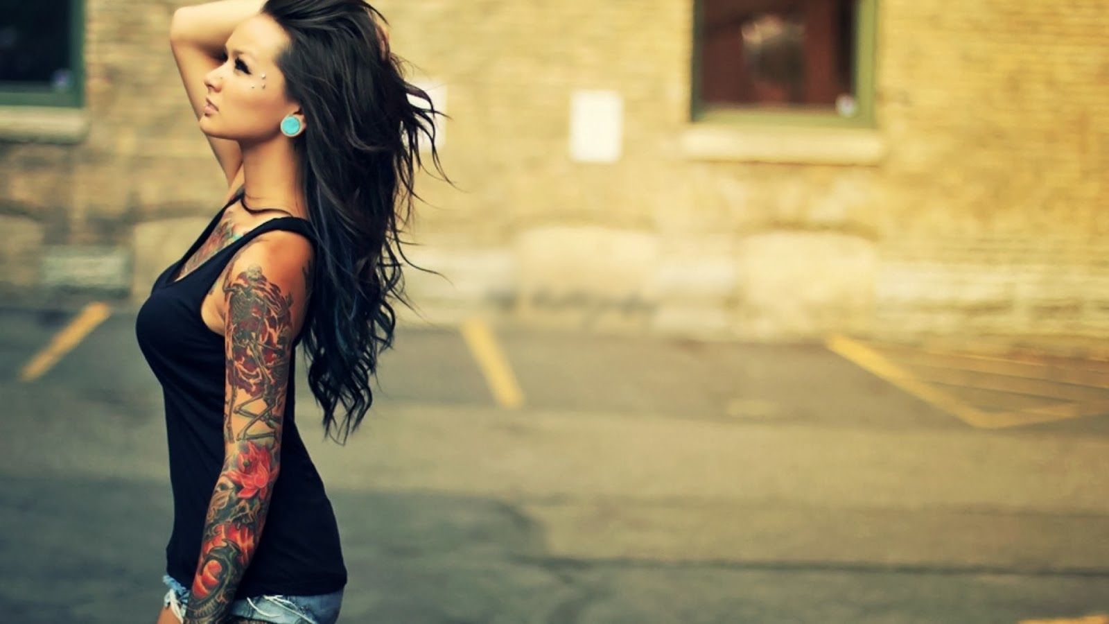 Hot Tattoo Girl Wallpapers