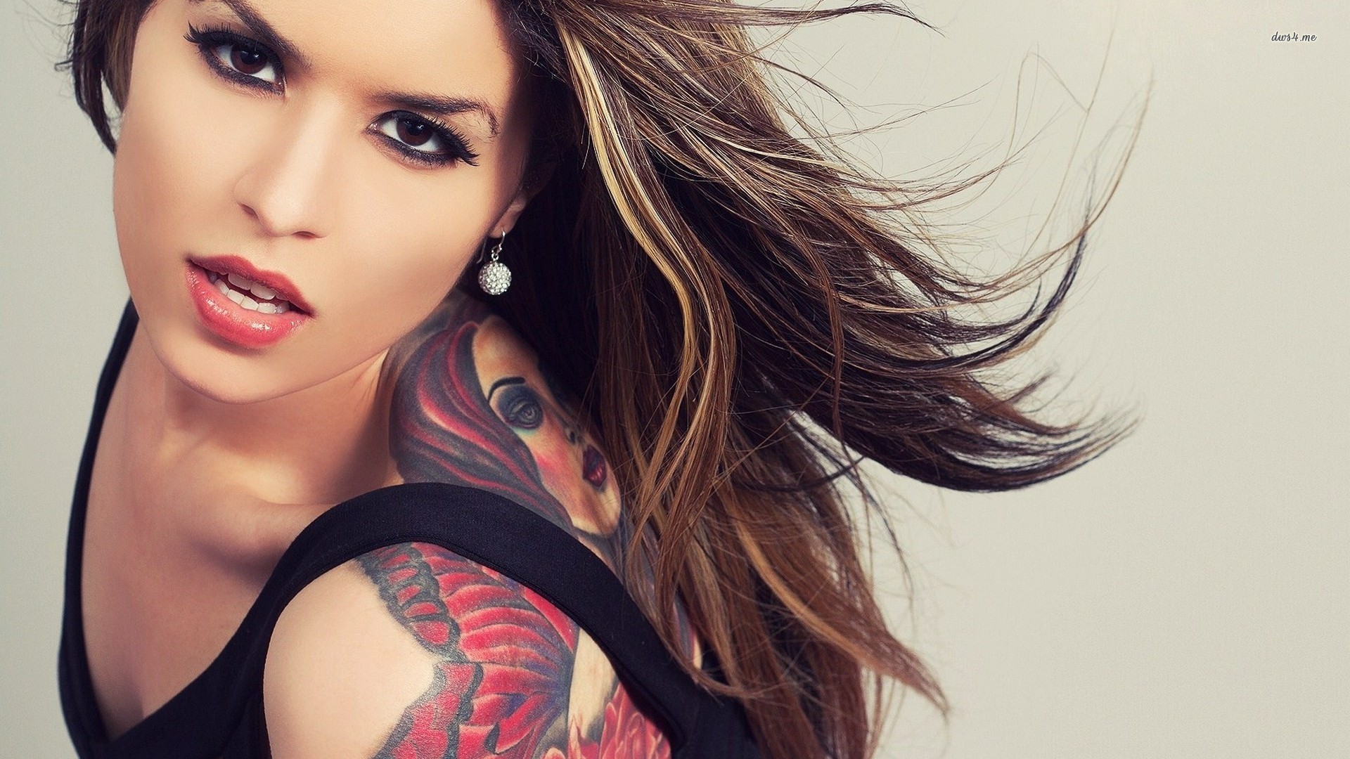 Hot Tattoo Girl Wallpapers