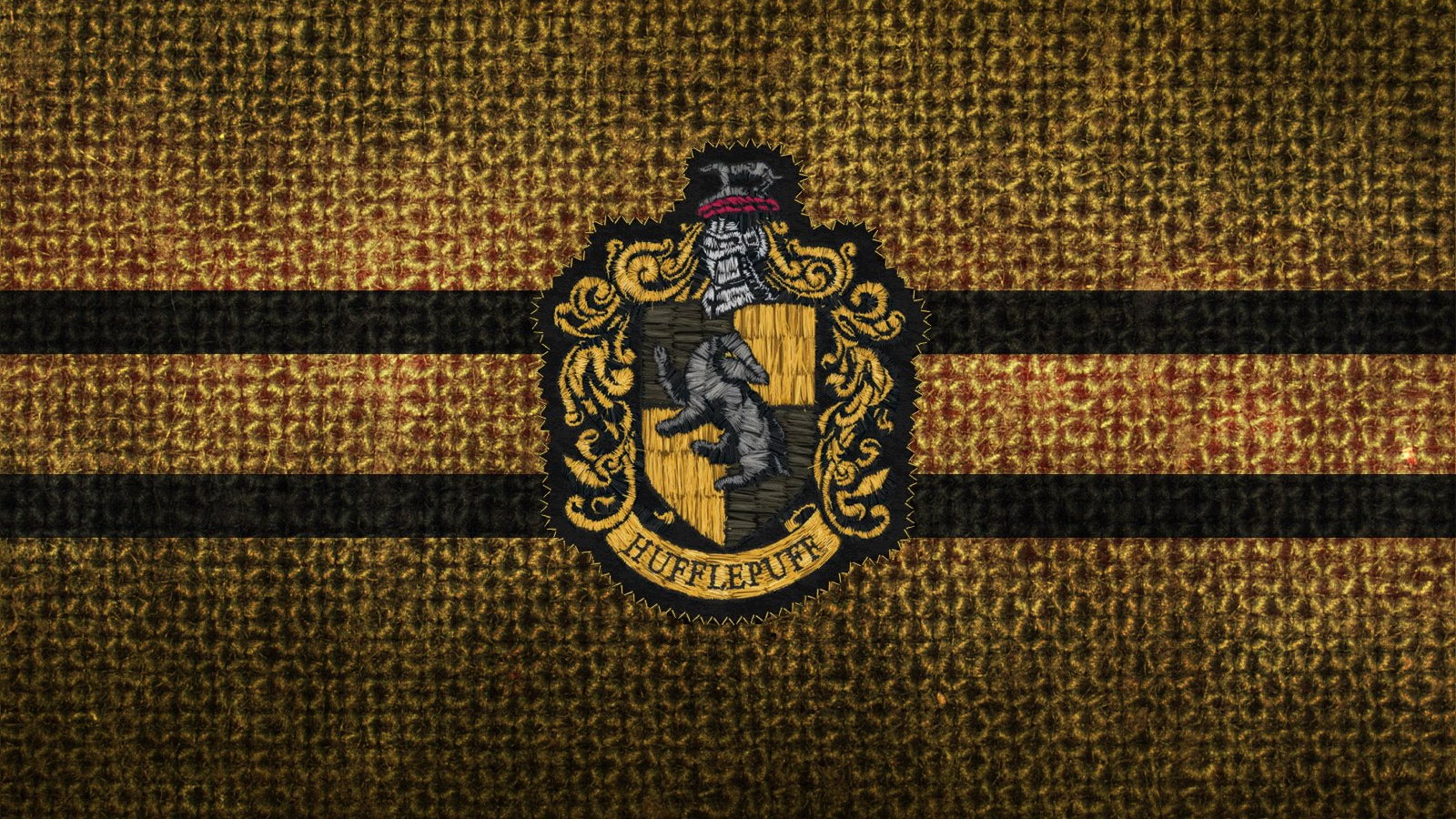 Hufflepuff Crest Wallpapers