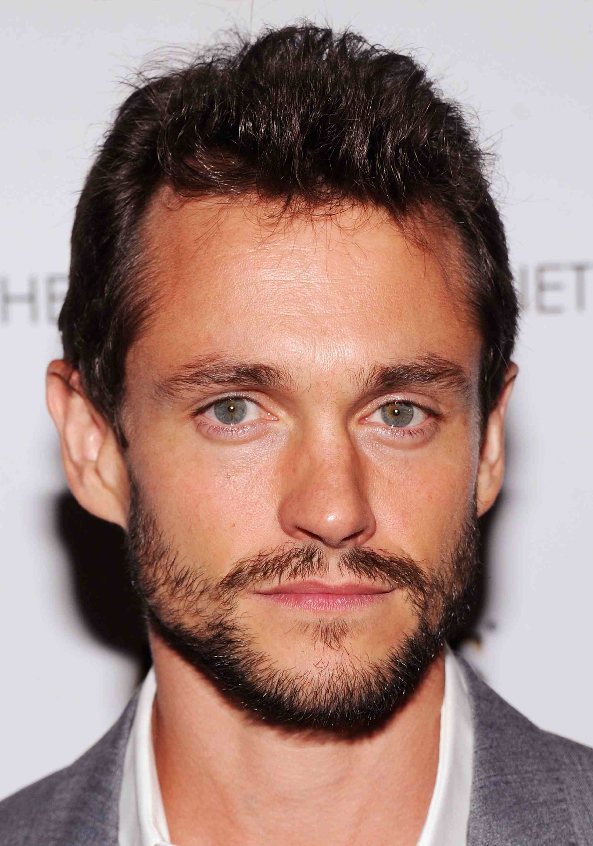 Hugh Dancy Photoshoot Wallpapers