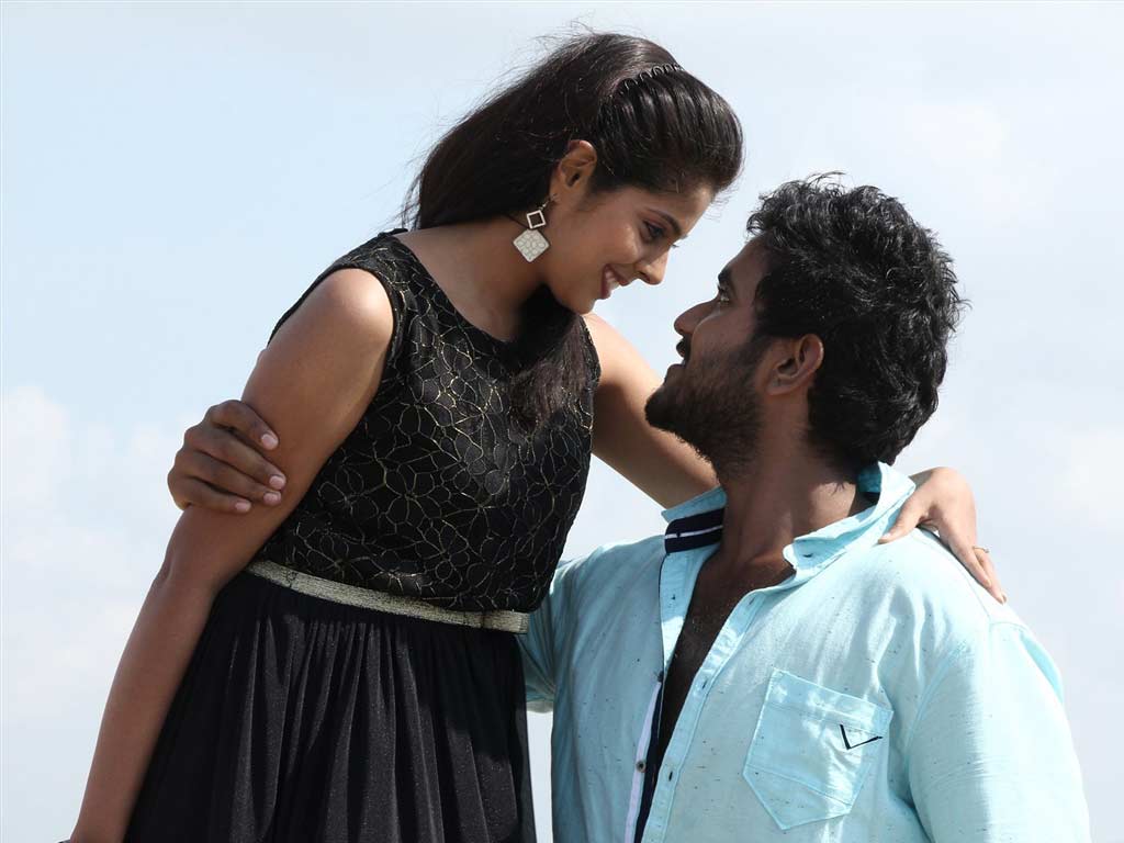 Ithu Enna Maayam Wallpapers