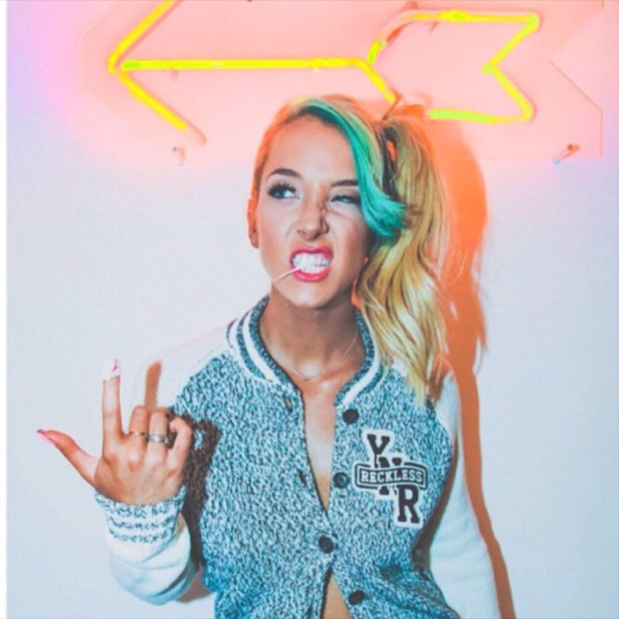 Jenna Marbles Wallpapers