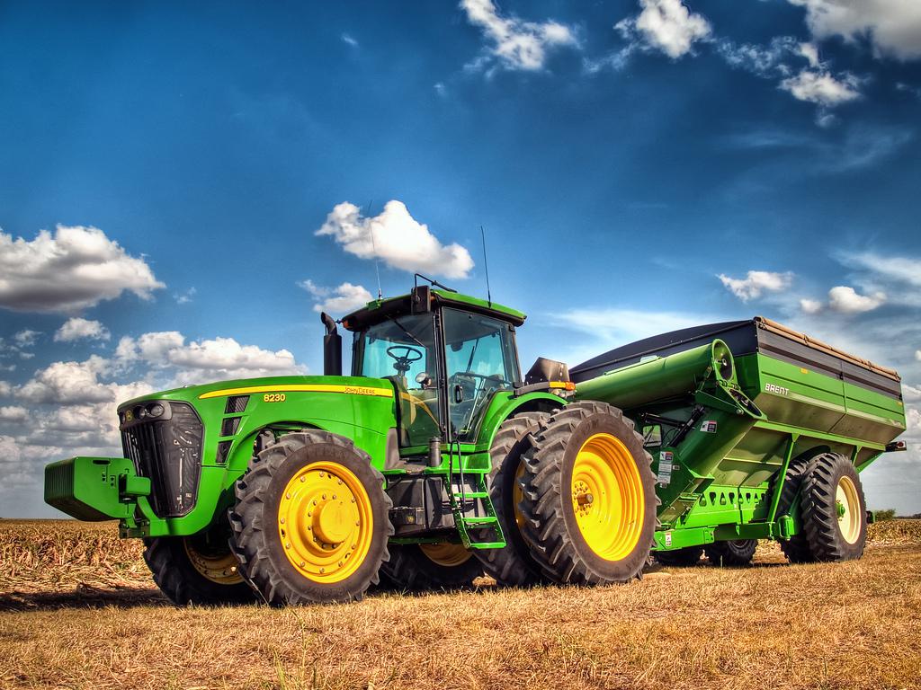 John Deere Tractor Wallpapers